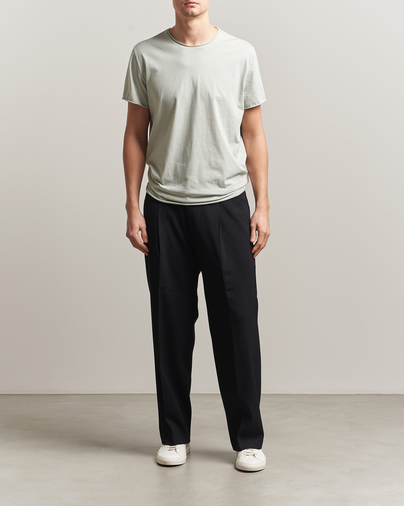 Men | T-Shirts | Filippa K | Roll Neck Crew Neck T-Shirt Silver Grey
