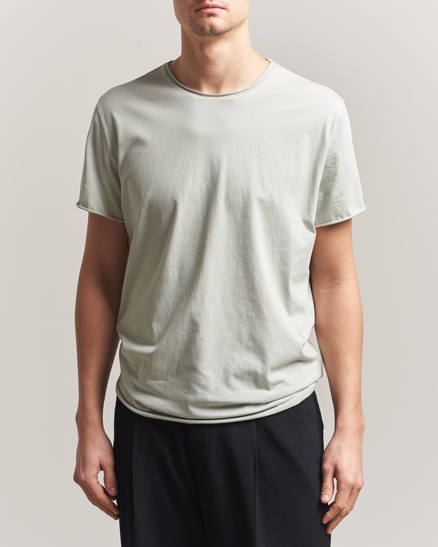Men | T-Shirts | Filippa K | Roll Neck Crew Neck T-Shirt Silver Grey