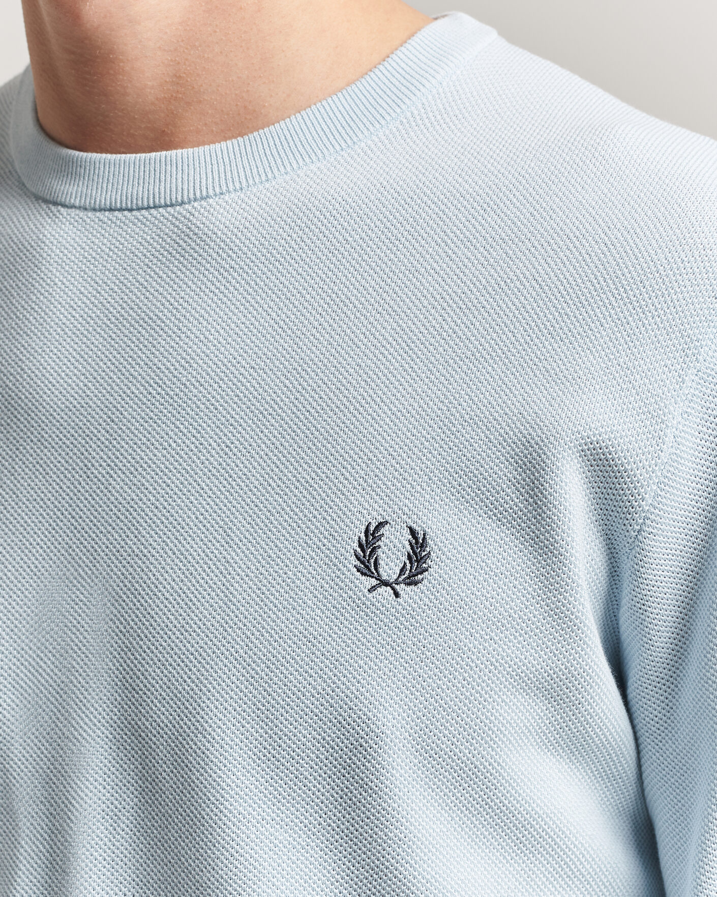 Men | Sweaters & Knitwear | Fred Perry | Piqué Stitched Sweater Light Ice