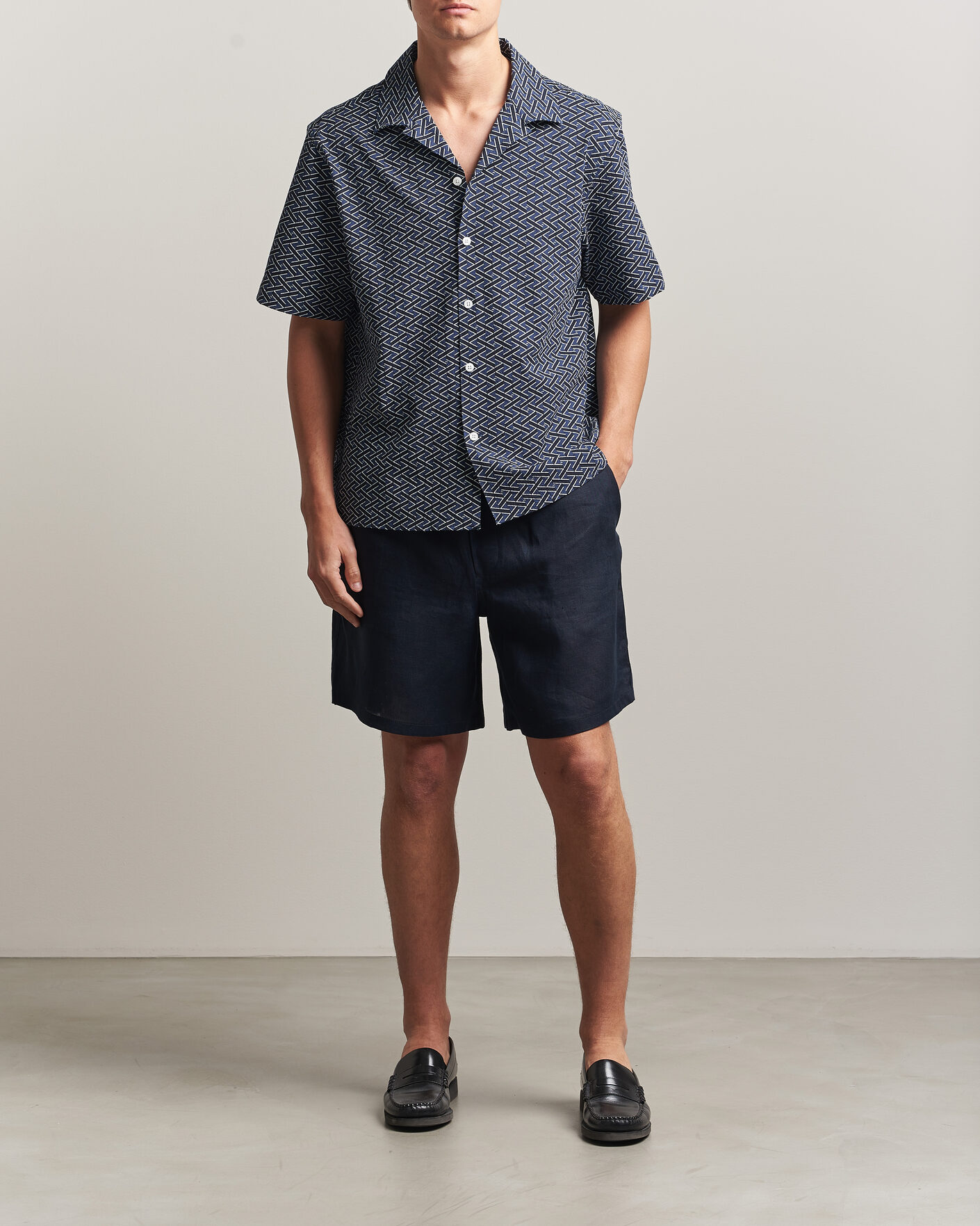 Men | Shorts | J.Lindeberg | Joff Linen Drawstring Shorts Navy