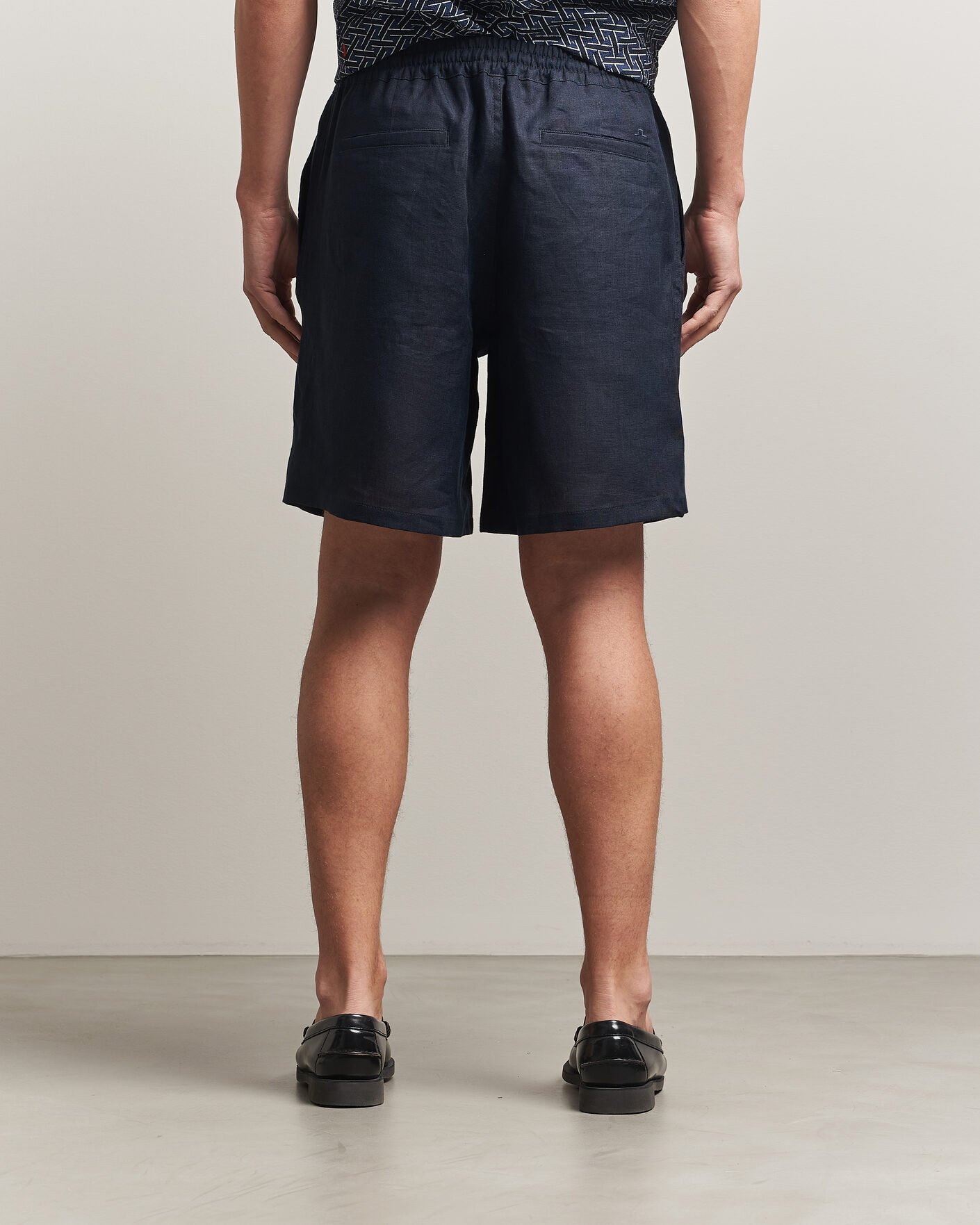 Men | Shorts | J.Lindeberg | Joff Linen Drawstring Shorts Navy