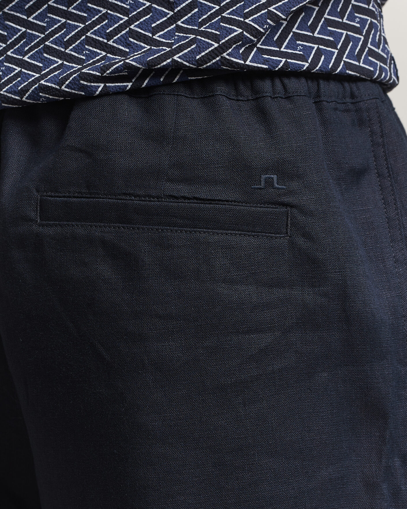 Men | Shorts | J.Lindeberg | Joff Linen Drawstring Shorts Navy