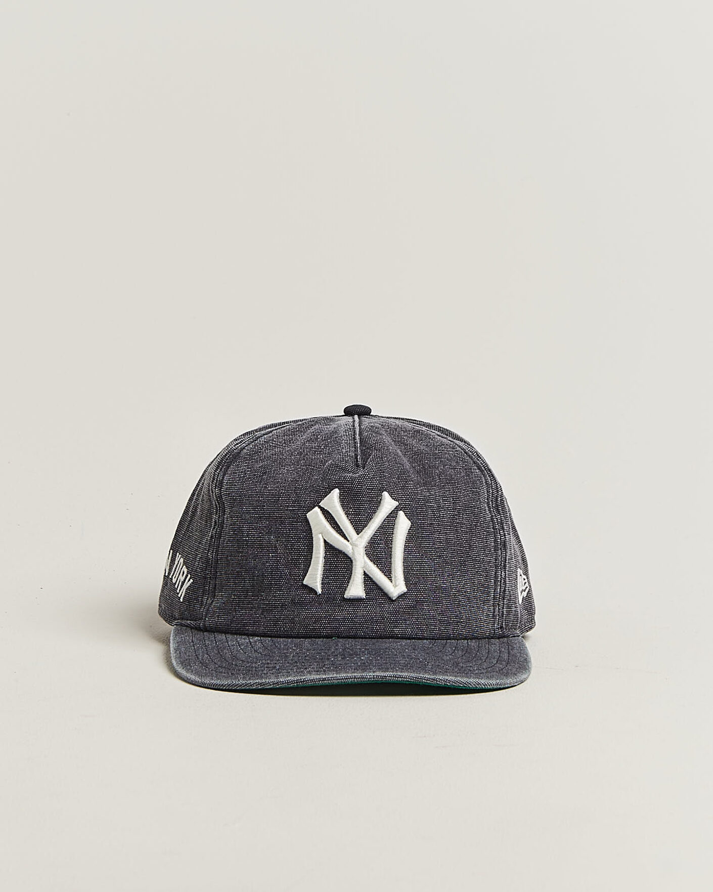 Men | Hats & Caps | New Era | 9Twenty Washed Cotton Cap Grey New York Yankees