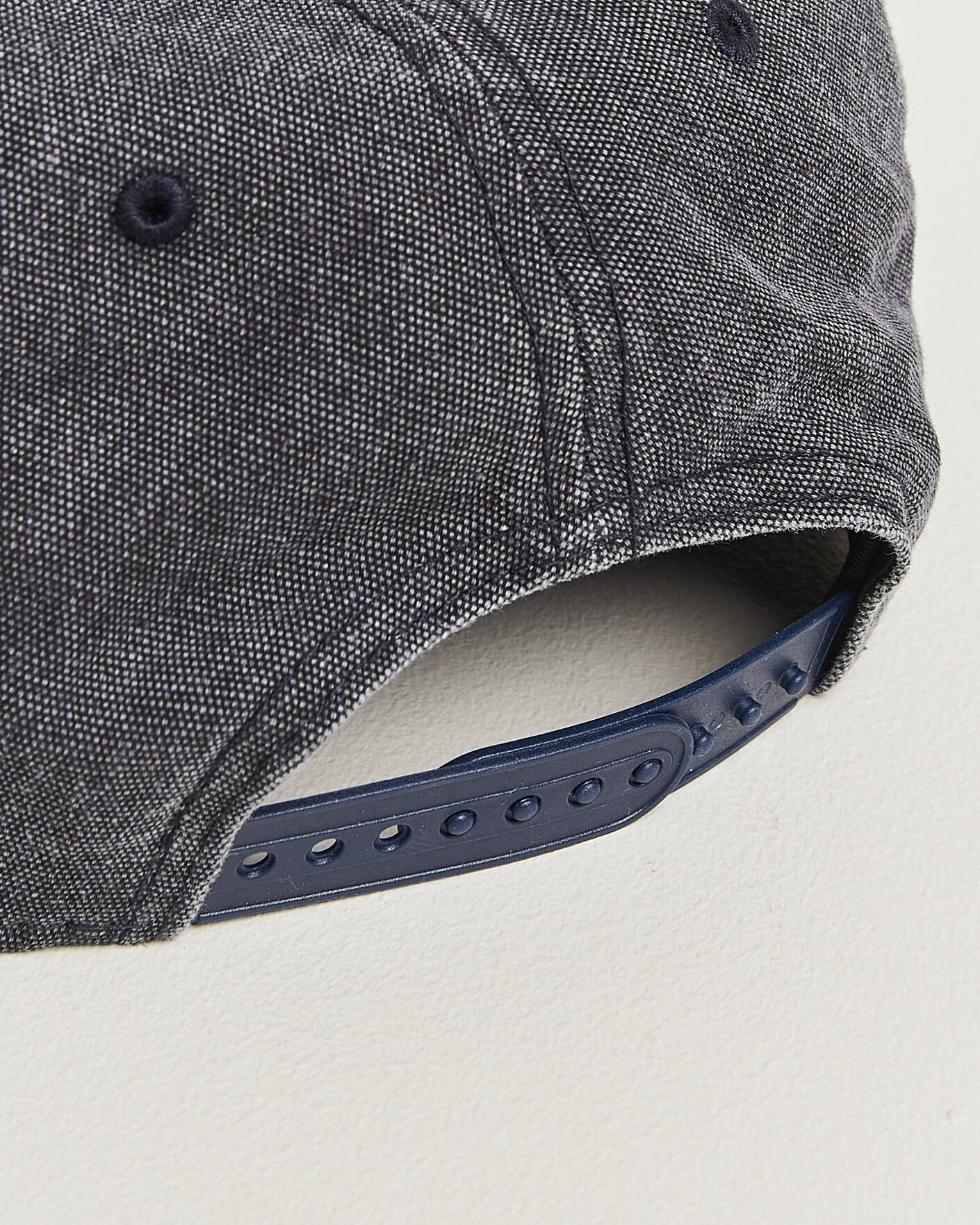 Men | Hats & Caps | New Era | 9Twenty Washed Cotton Cap Grey New York Yankees