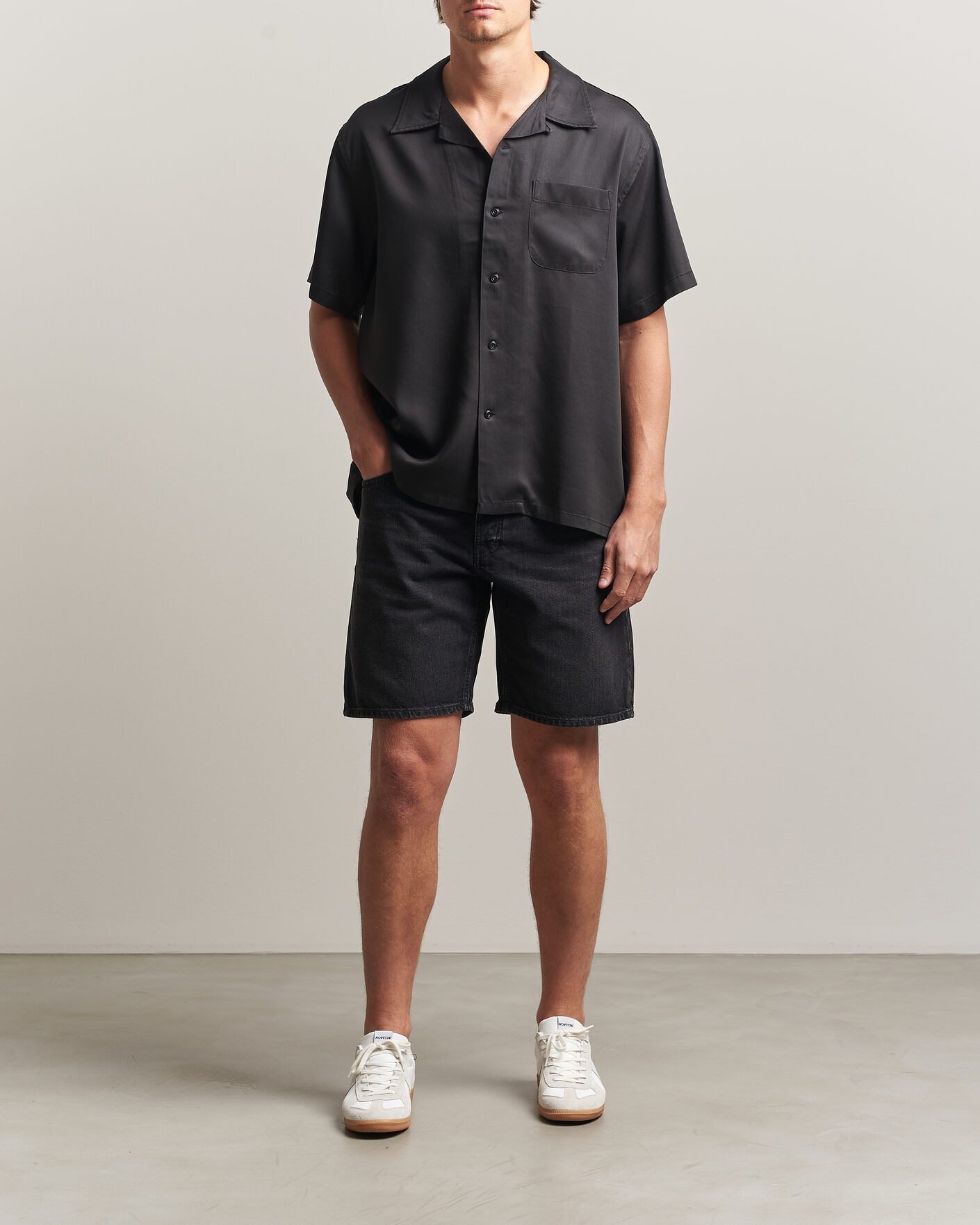 Men | Shorts | Nudie Jeans | Seth Denim Shorts Dune Black