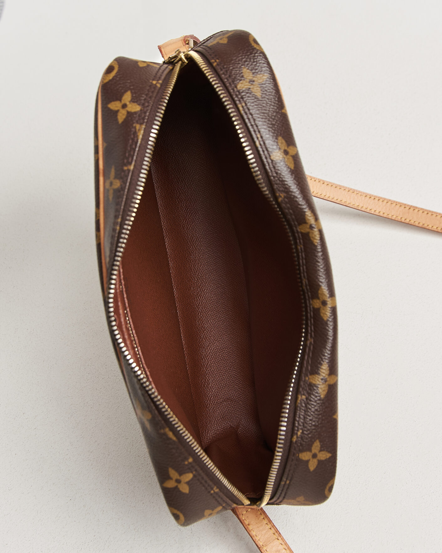 Men | Pre-Owned & Vintage Bags | Louis Vuitton Pre-Owned | Trocadero 27 Bag Monogram