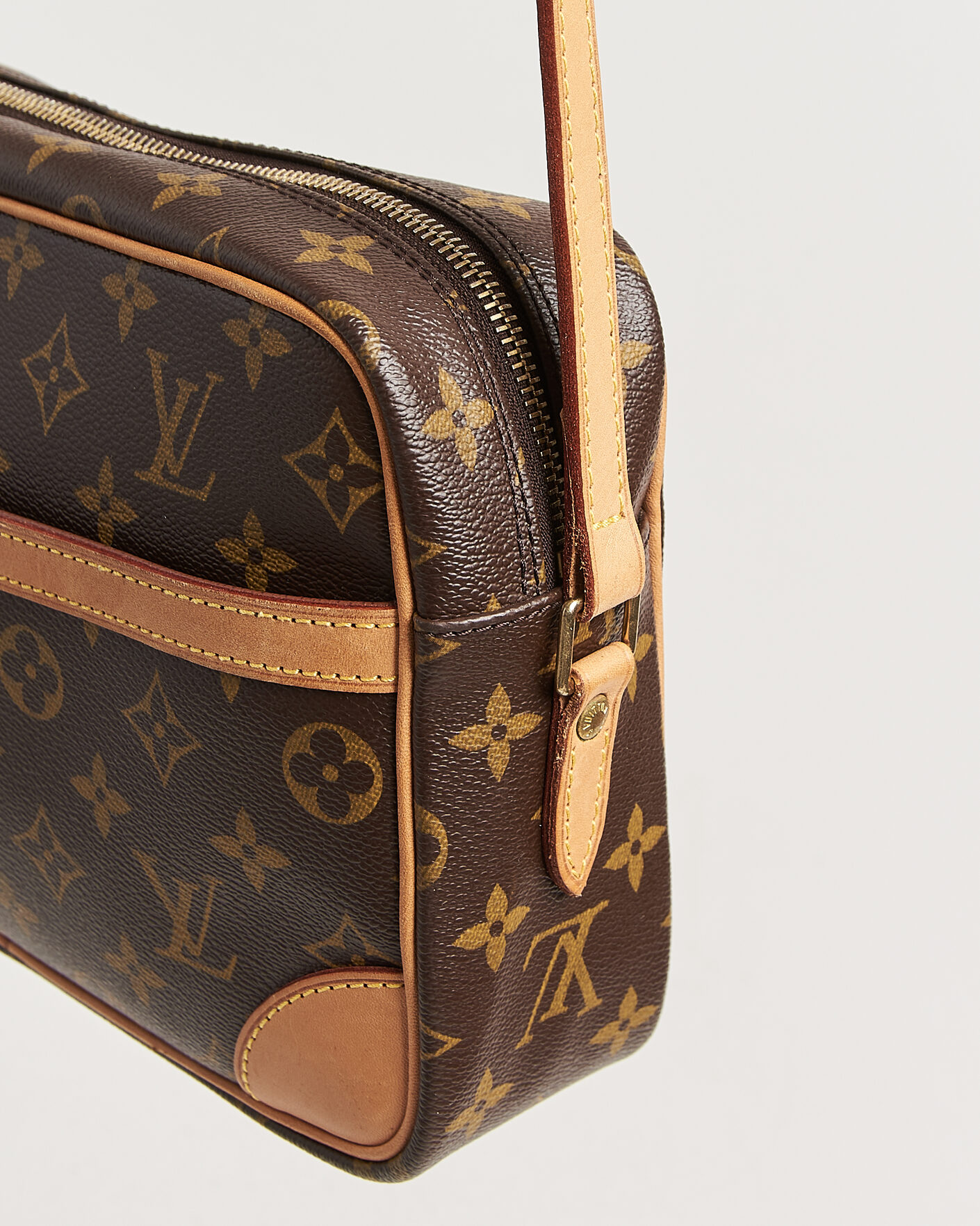 Men | Pre-Owned & Vintage Bags | Louis Vuitton Pre-Owned | Trocadero 27 Bag Monogram