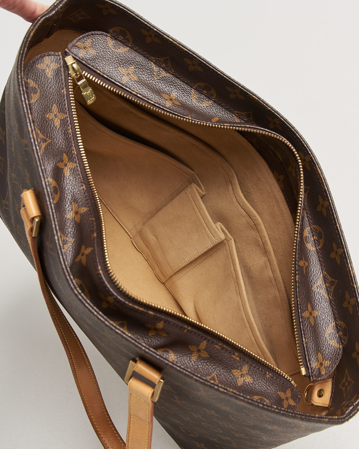 Men | Pre-Owned & Vintage Bags | Louis Vuitton Pre-Owned | Luco Bag Monogram