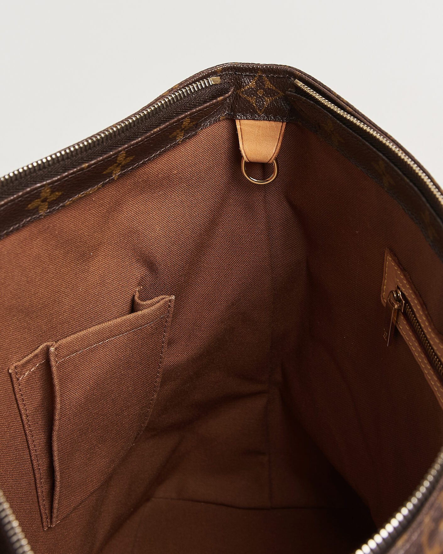 Men | Pre-Owned & Vintage Bags | Louis Vuitton Pre-Owned | Cabas Mezzo Monogram