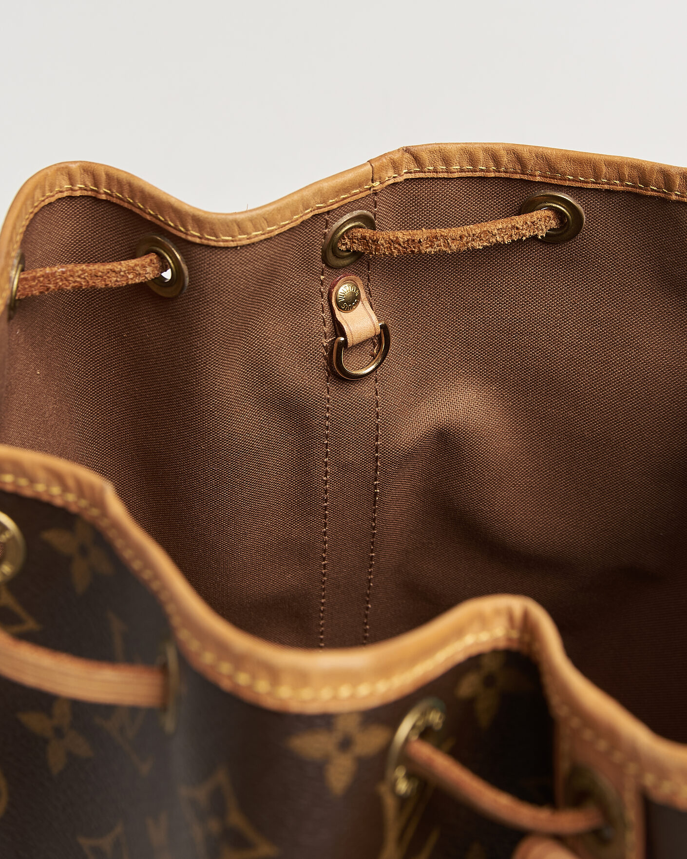 Men | Pre-Owned & Vintage Bags | Louis Vuitton Pre-Owned | Petit Noé Monogram