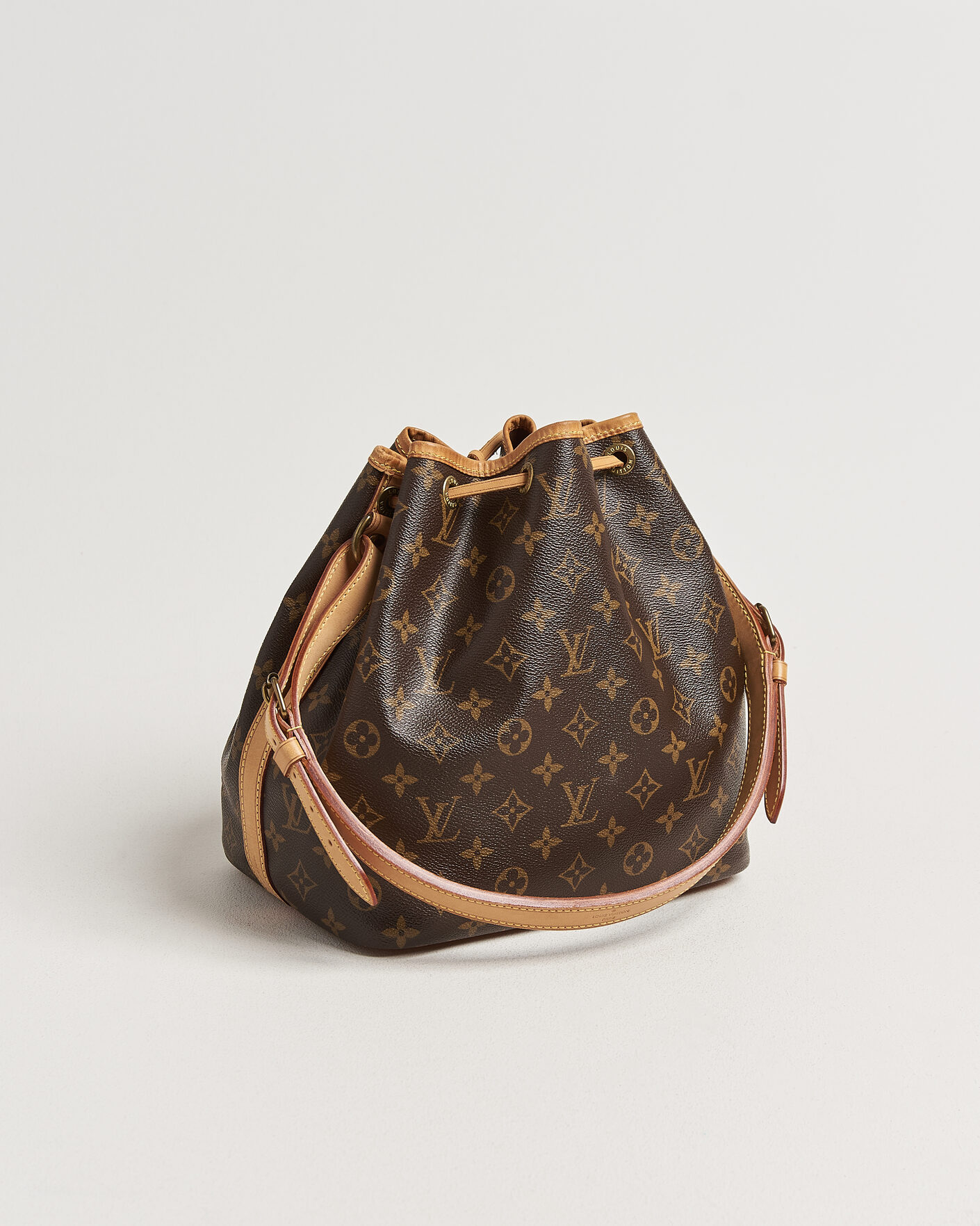 Men | Pre-Owned & Vintage Bags | Louis Vuitton Pre-Owned | Petit Noé Monogram