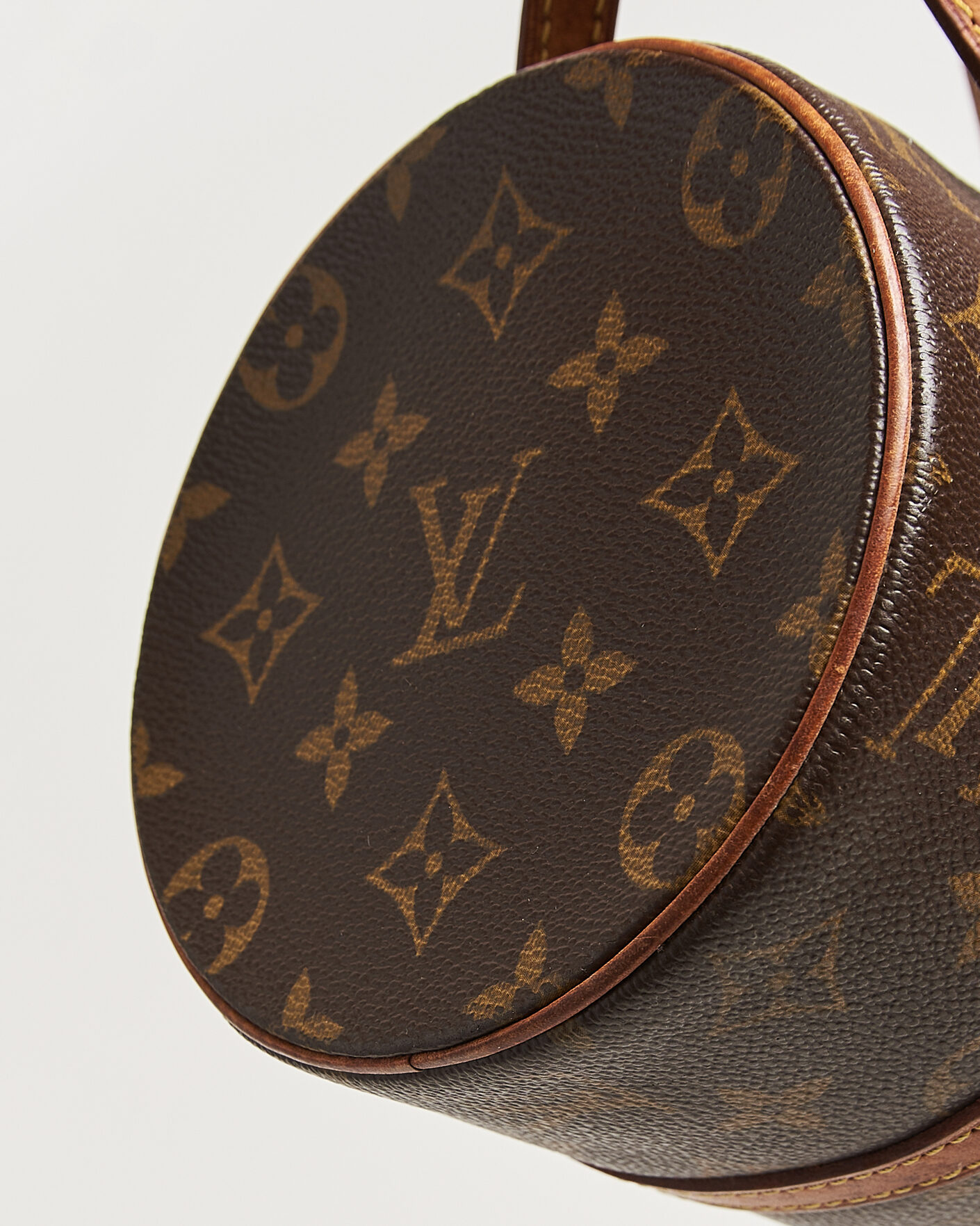 Men | Pre-Owned & Vintage Bags | Louis Vuitton Pre-Owned | Papillon 26 Monogram