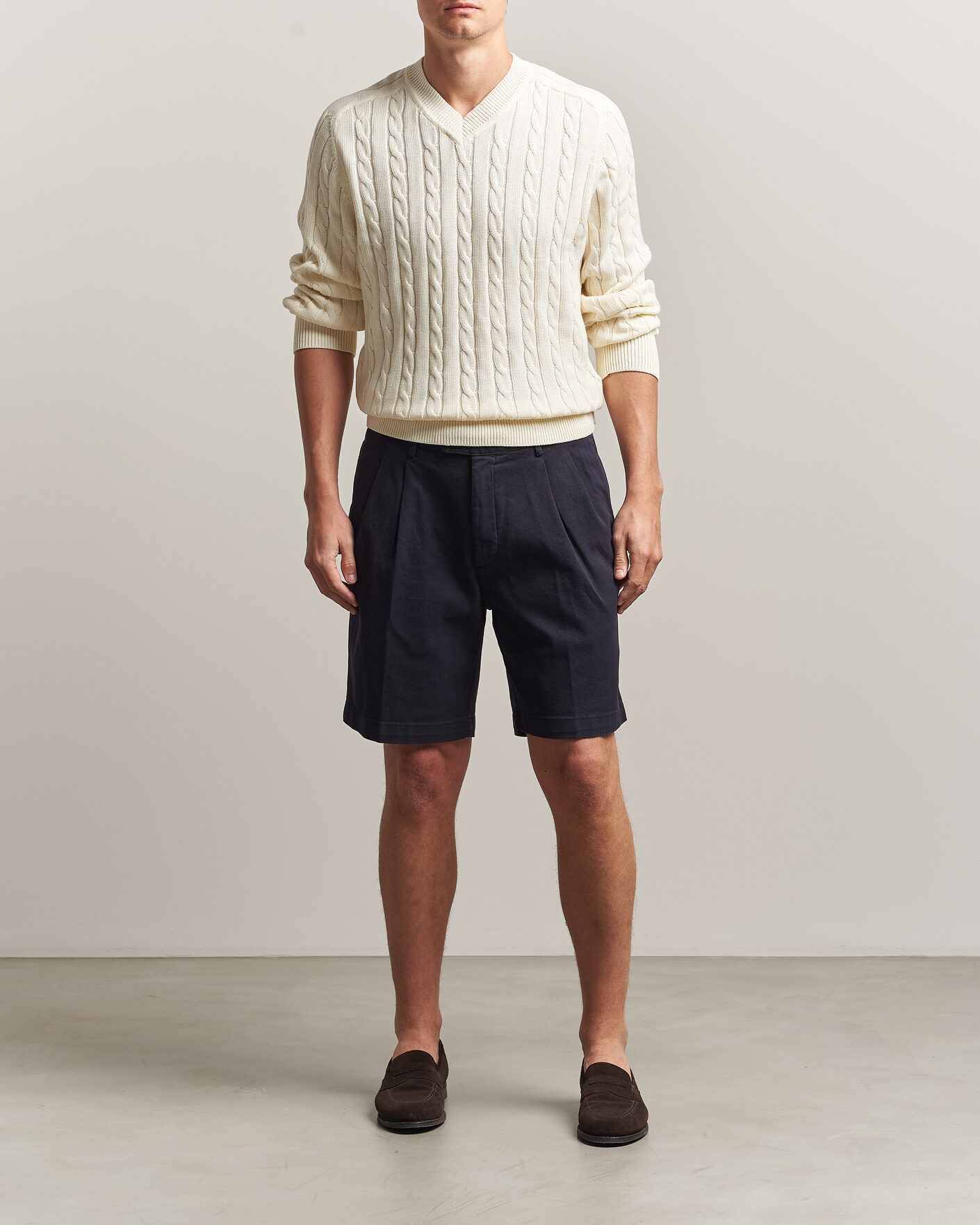 Men | Shorts | Oscar Jacobson | Tanker Pleat Shorts Navy