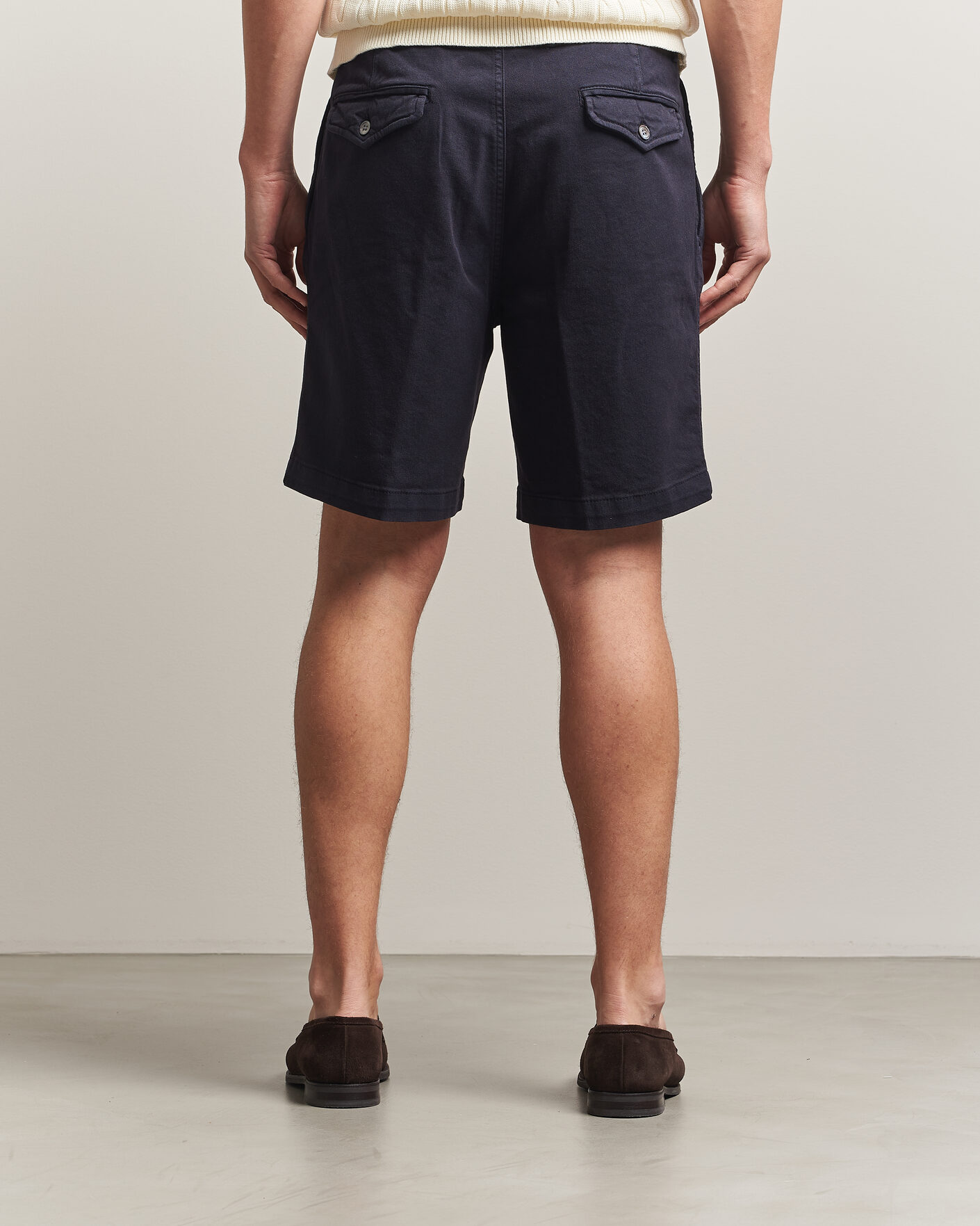 Men | Shorts | Oscar Jacobson | Tanker Pleat Shorts Navy