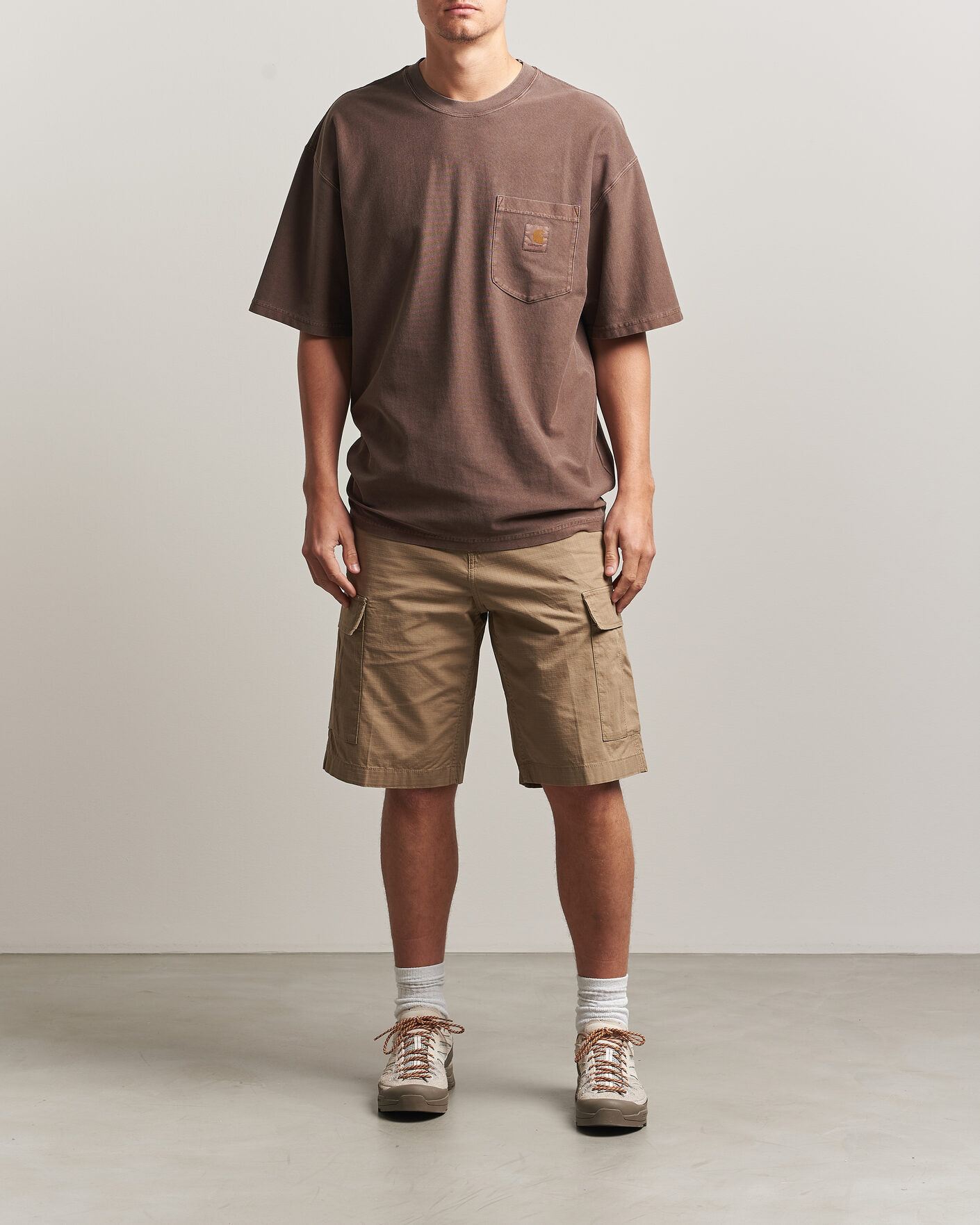 Men | T-Shirts | Carhartt WIP | Loose Pocket T-Shirt Tobacco