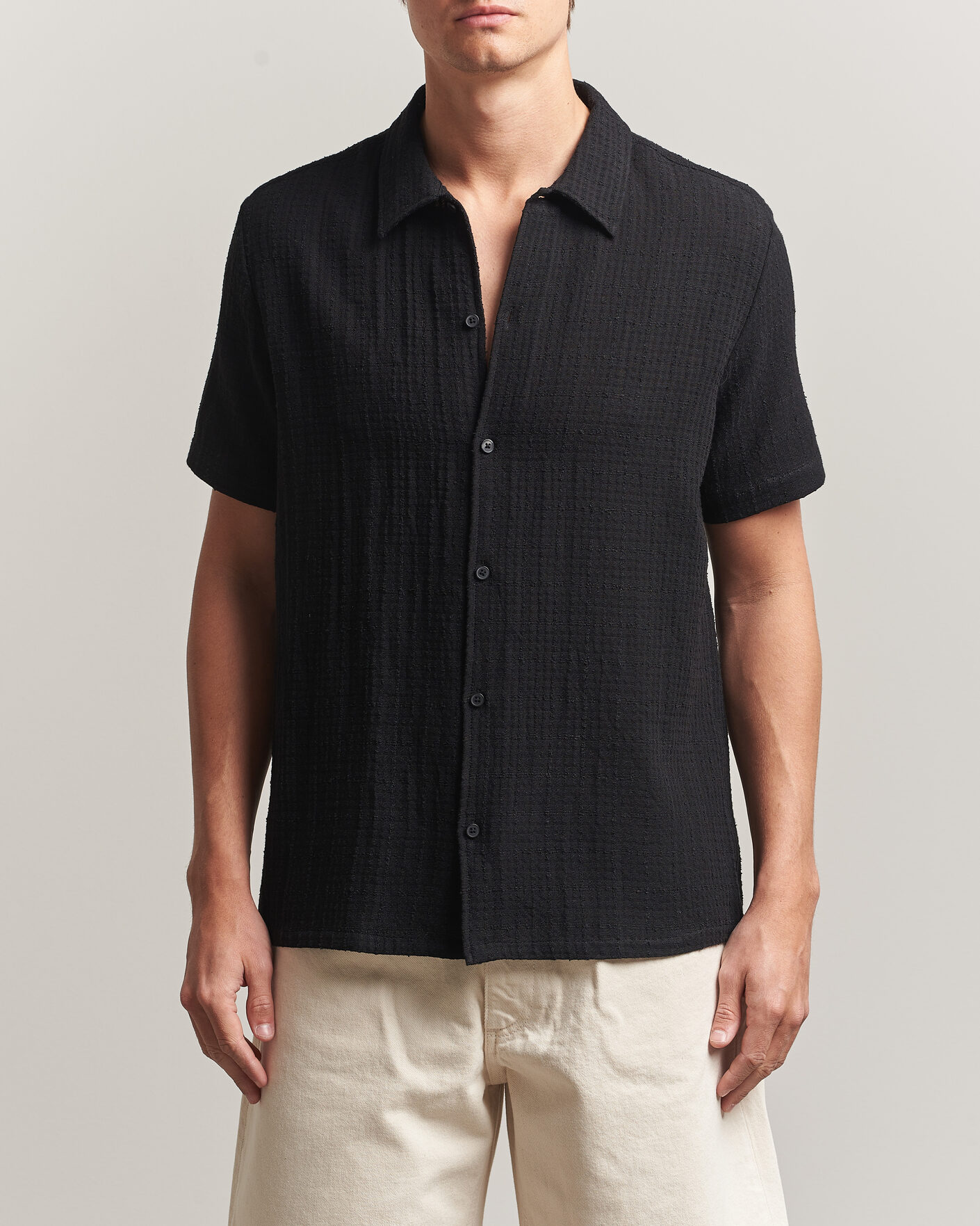 Men | Shirts | Samsøe Samsøe | Avan Structured Short Sleeve Shirt Black