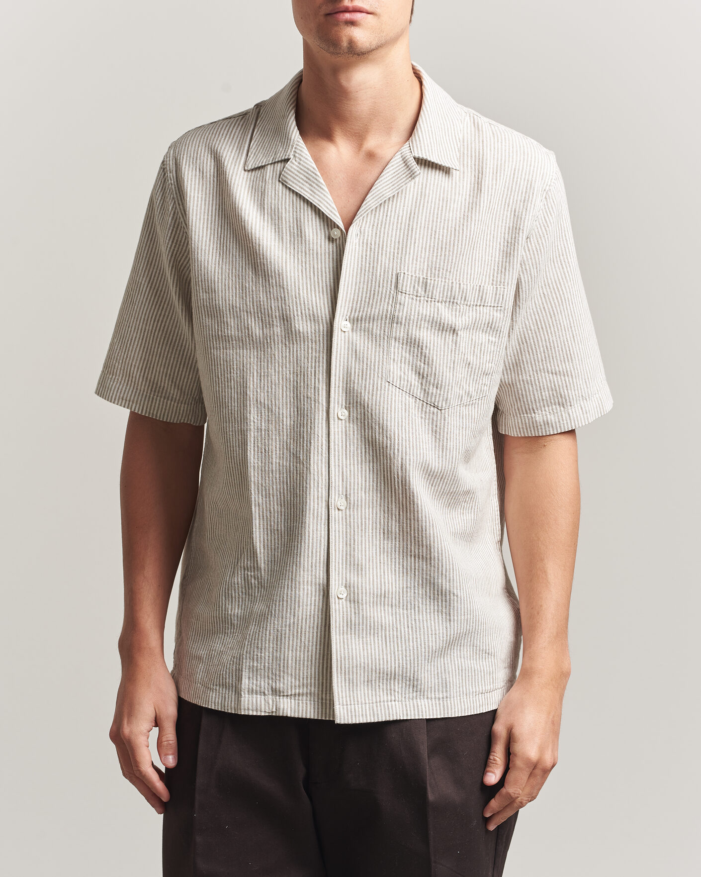 Men | Shirts | Samsøe Samsøe | Oscar Linen/Cotton Striped Short Sleeve Shirt Aluminum