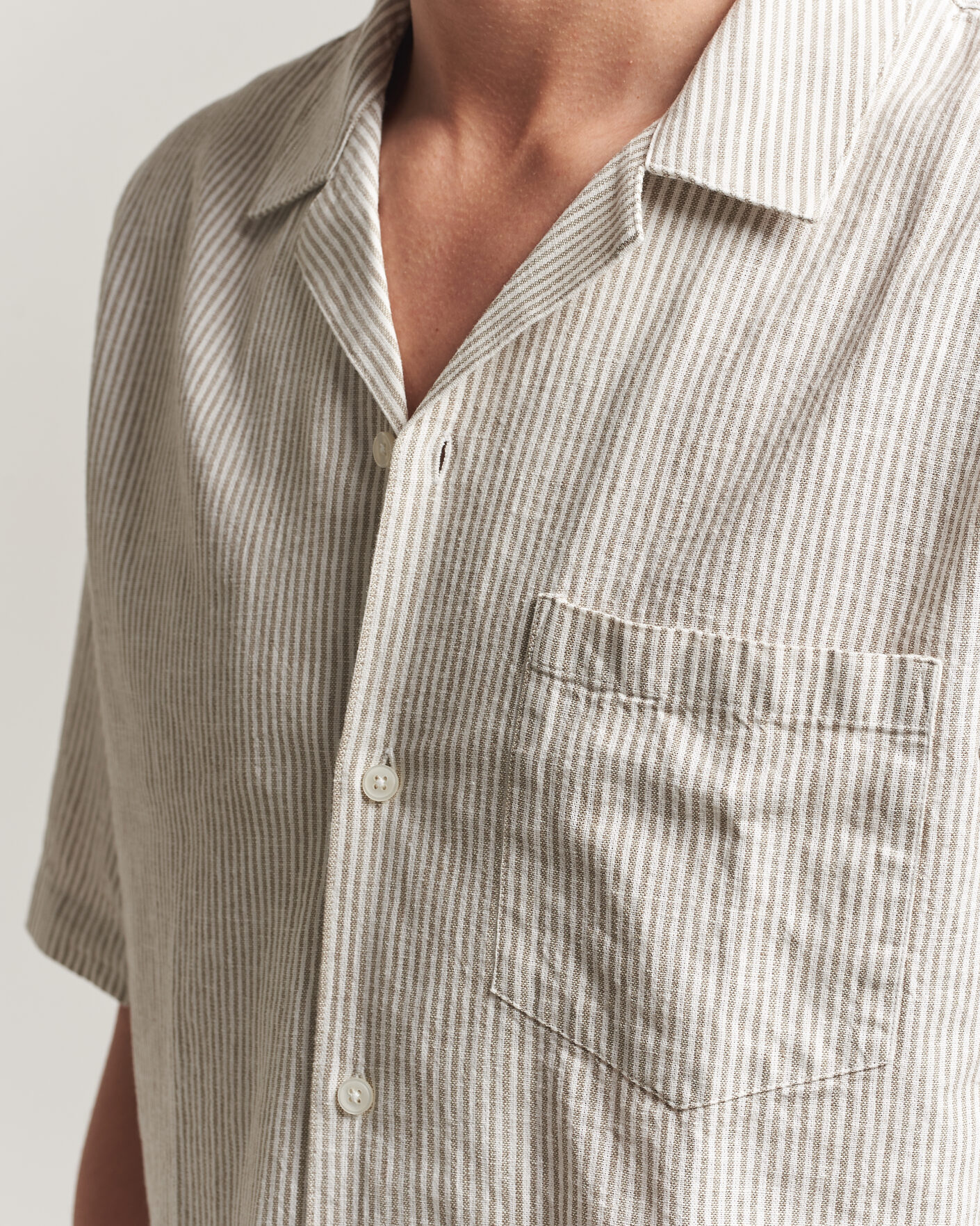 Men | Shirts | Samsøe Samsøe | Oscar Linen/Cotton Striped Short Sleeve Shirt Aluminum