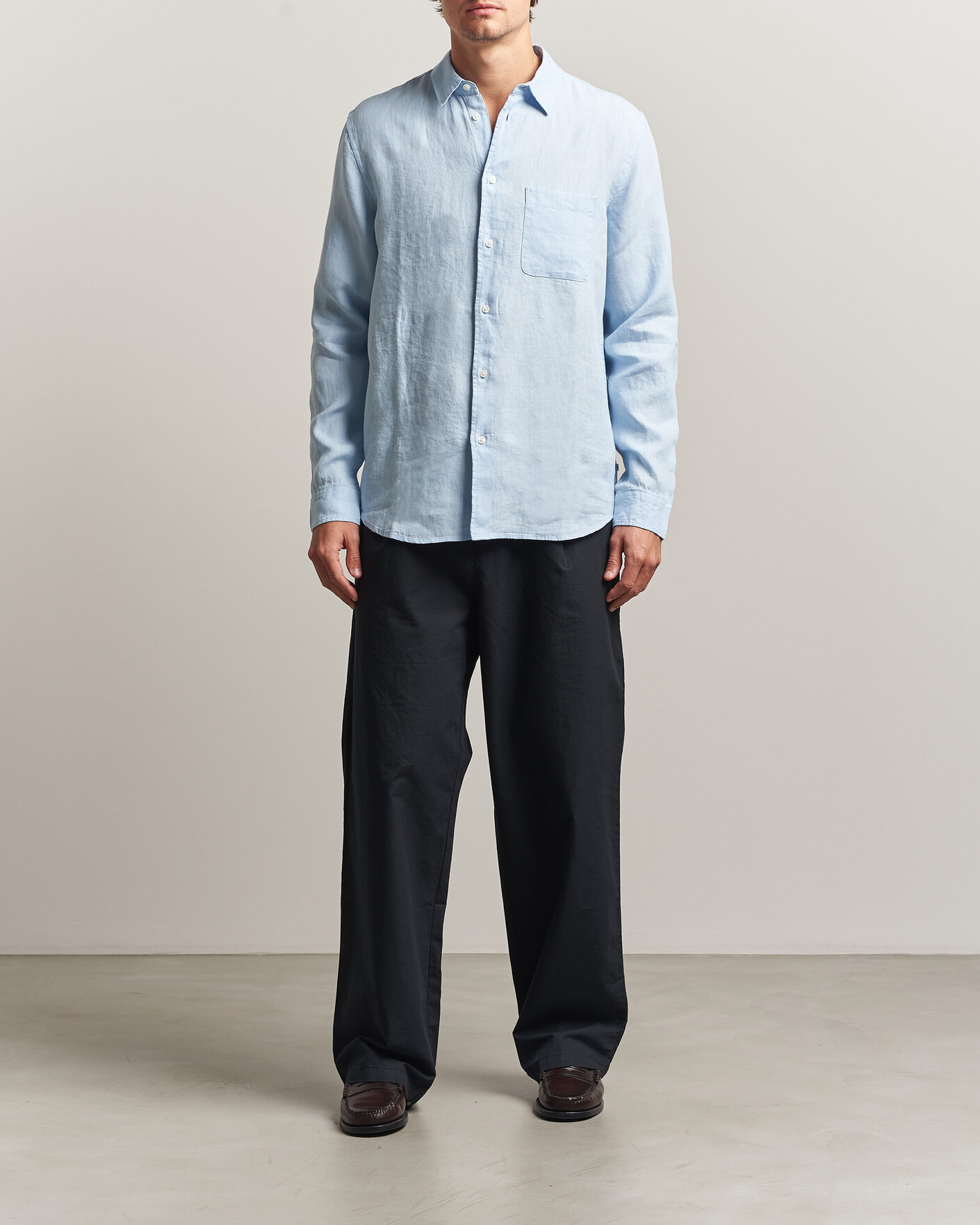 Men | Trousers | Samsøe Samsøe | Valentin Cotton/Linen Pleated Trousers Black