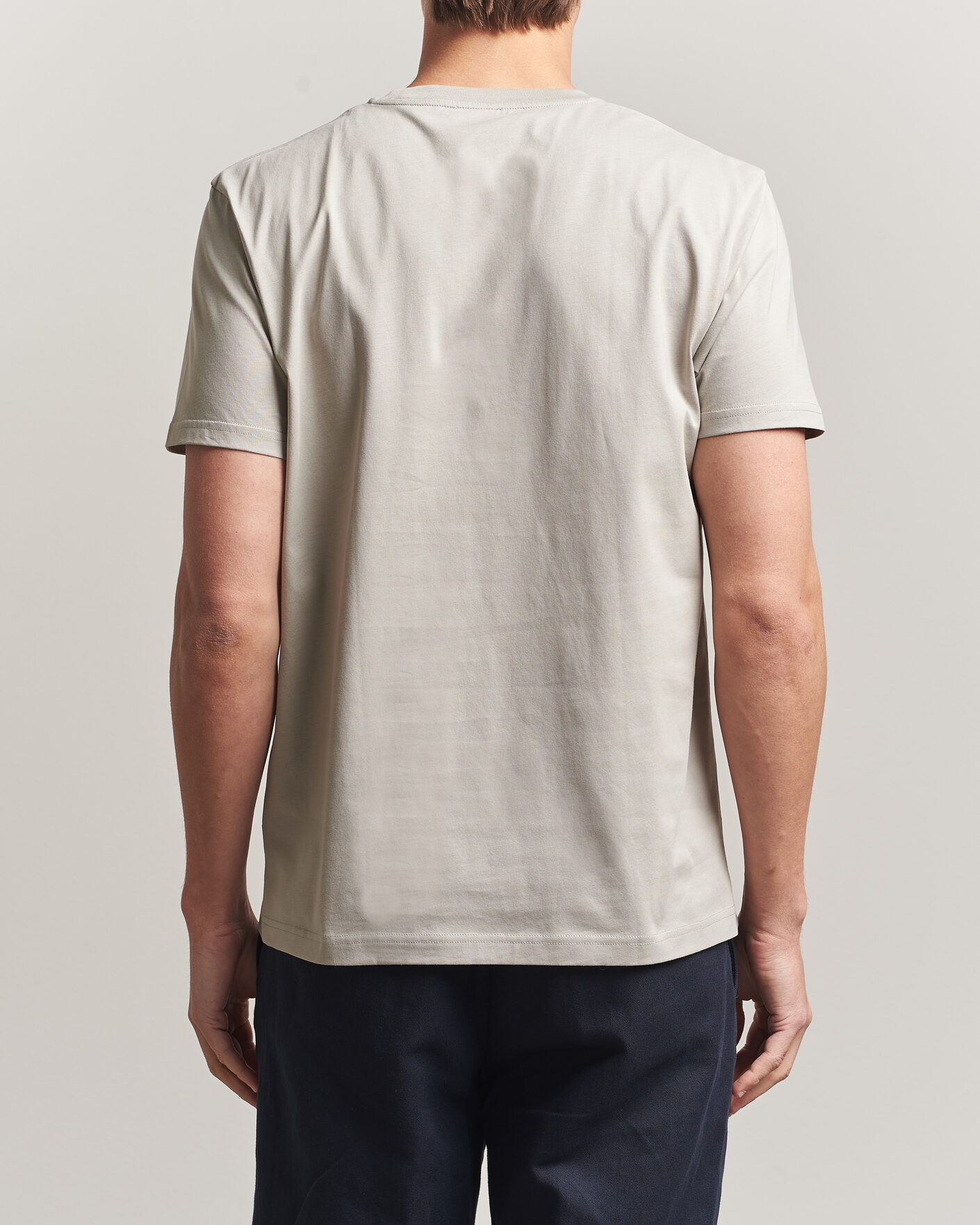 Men | T-Shirts | Sunspel | Riviera Midweight T-Shirt Ash