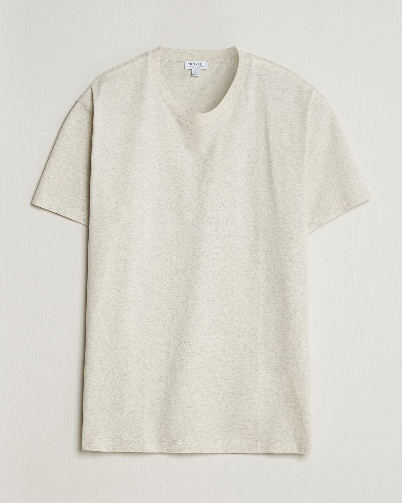 Men | T-Shirts | Sunspel | Riviera Midweight T-Shirt Archive White