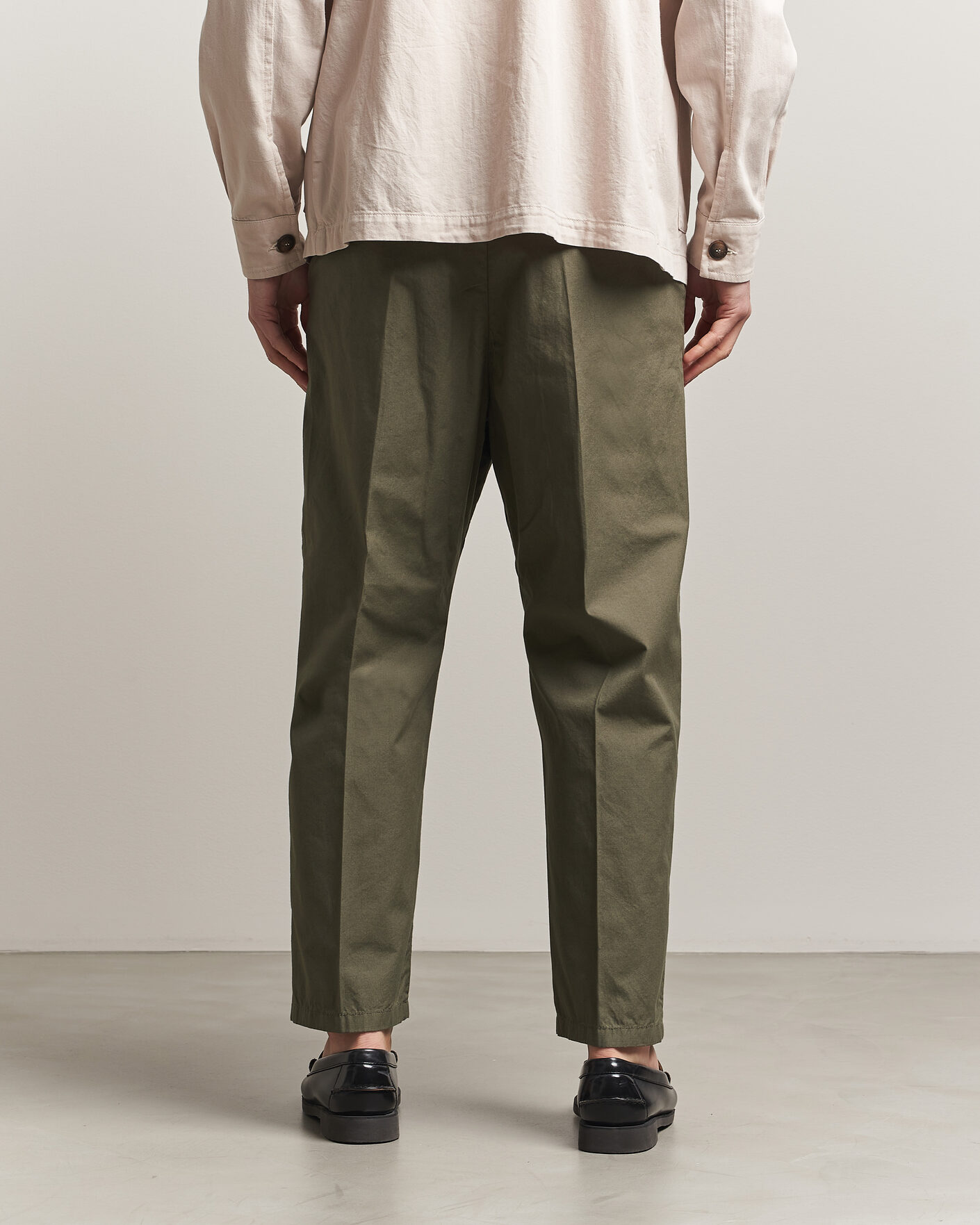 Men | Trousers | Massimo Alba | Stan Pleated Chinos Military