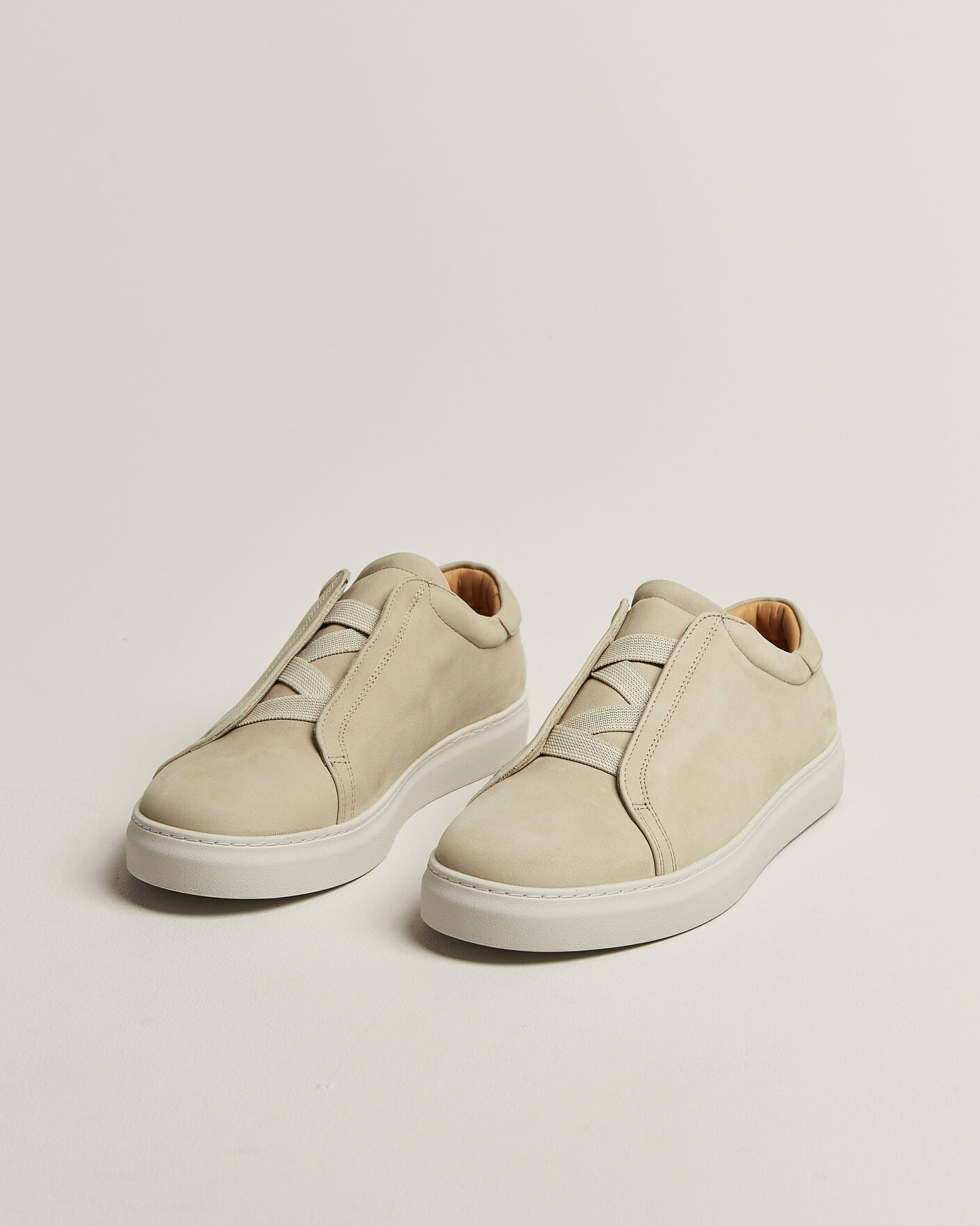 Men | Sneakers | Myrqvist | Alnö Monochrome II Sneakers Beige Nubuck