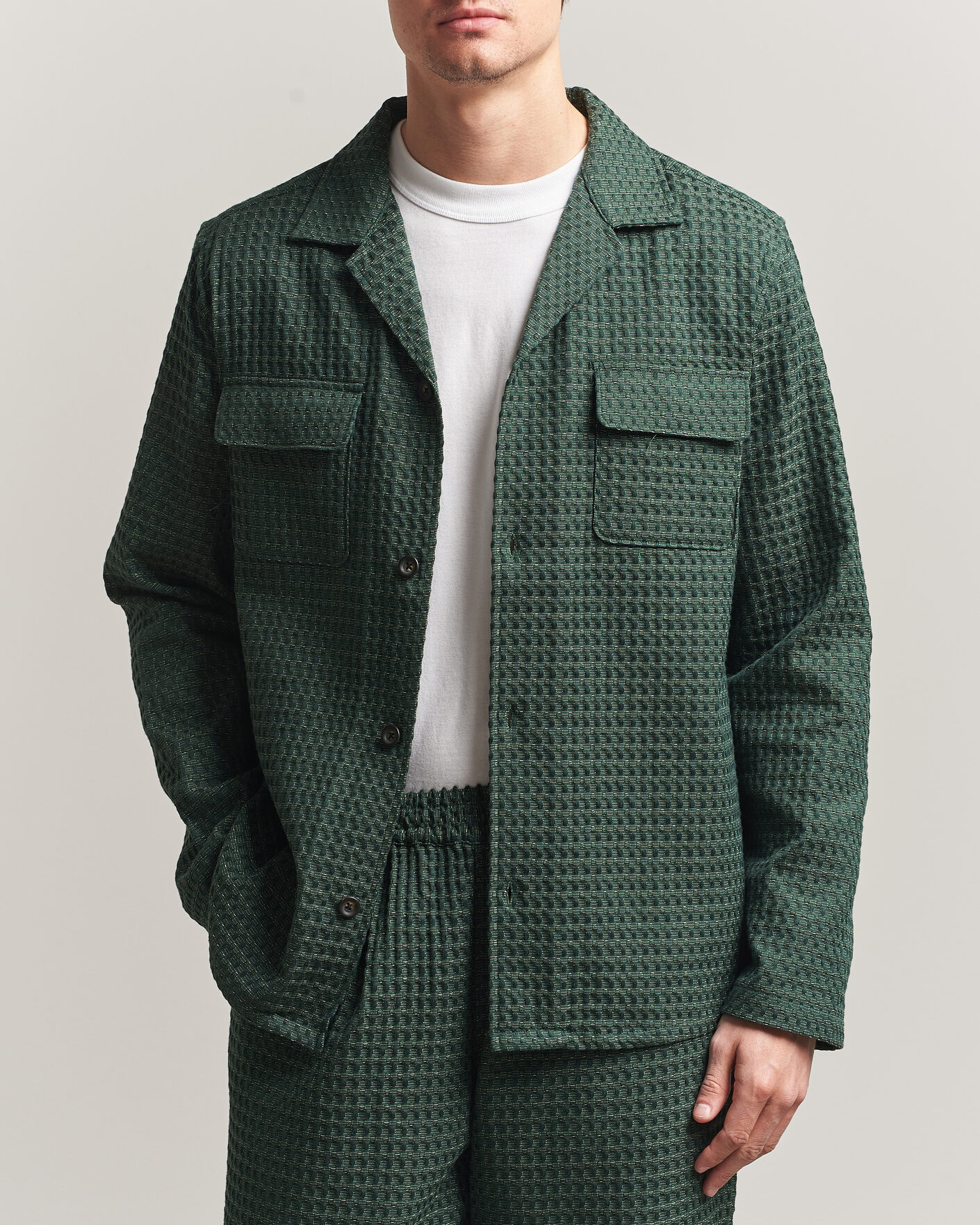 Men | Shirts | LES DEUX | Check Seersucker Overshirt Pine Green