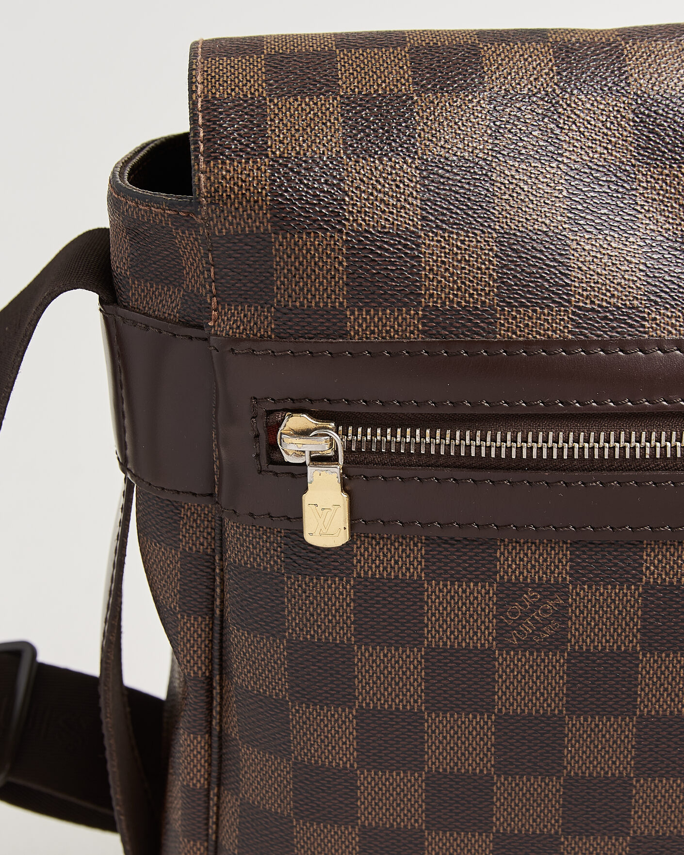 Men | Pre-Owned & Vintage Bags | Louis Vuitton Pre-Owned | Bastille Bag Damier Ebene
