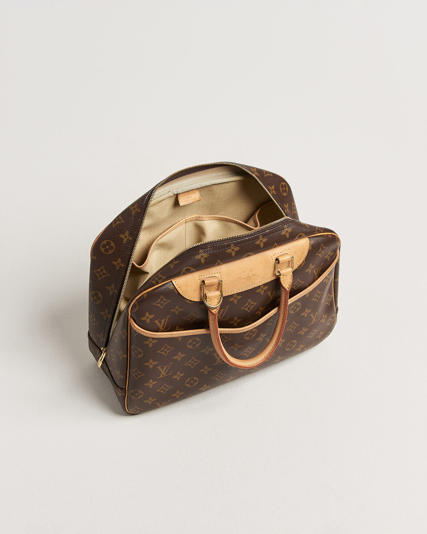 Men | Pre-Owned & Vintage Bags | Louis Vuitton Pre-Owned | Deauville Bag Monogram