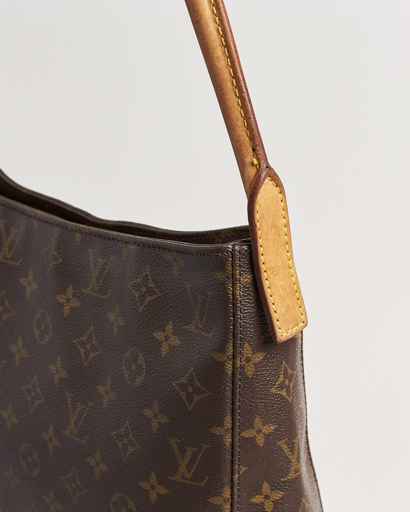 Men | Pre-Owned & Vintage Bags | Louis Vuitton Pre-Owned | Looping Handbag GM Monogram