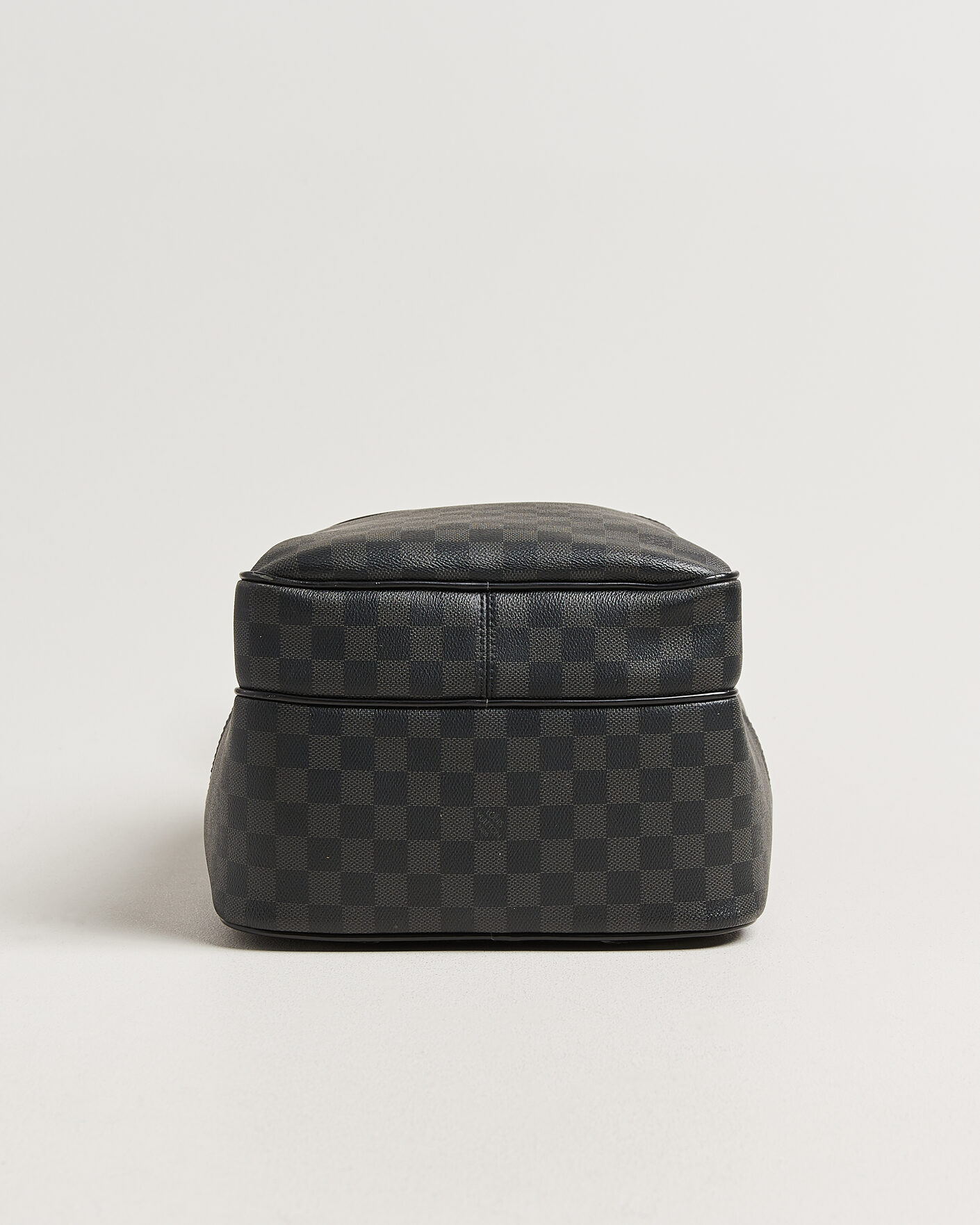 Men | Louis Vuitton Pre-Owned Michael Backpack Damier Graphite Damier Graphite | Louis Vuitton Pre-Owned | Michael Backpack Damier Graphite Damier Graphite