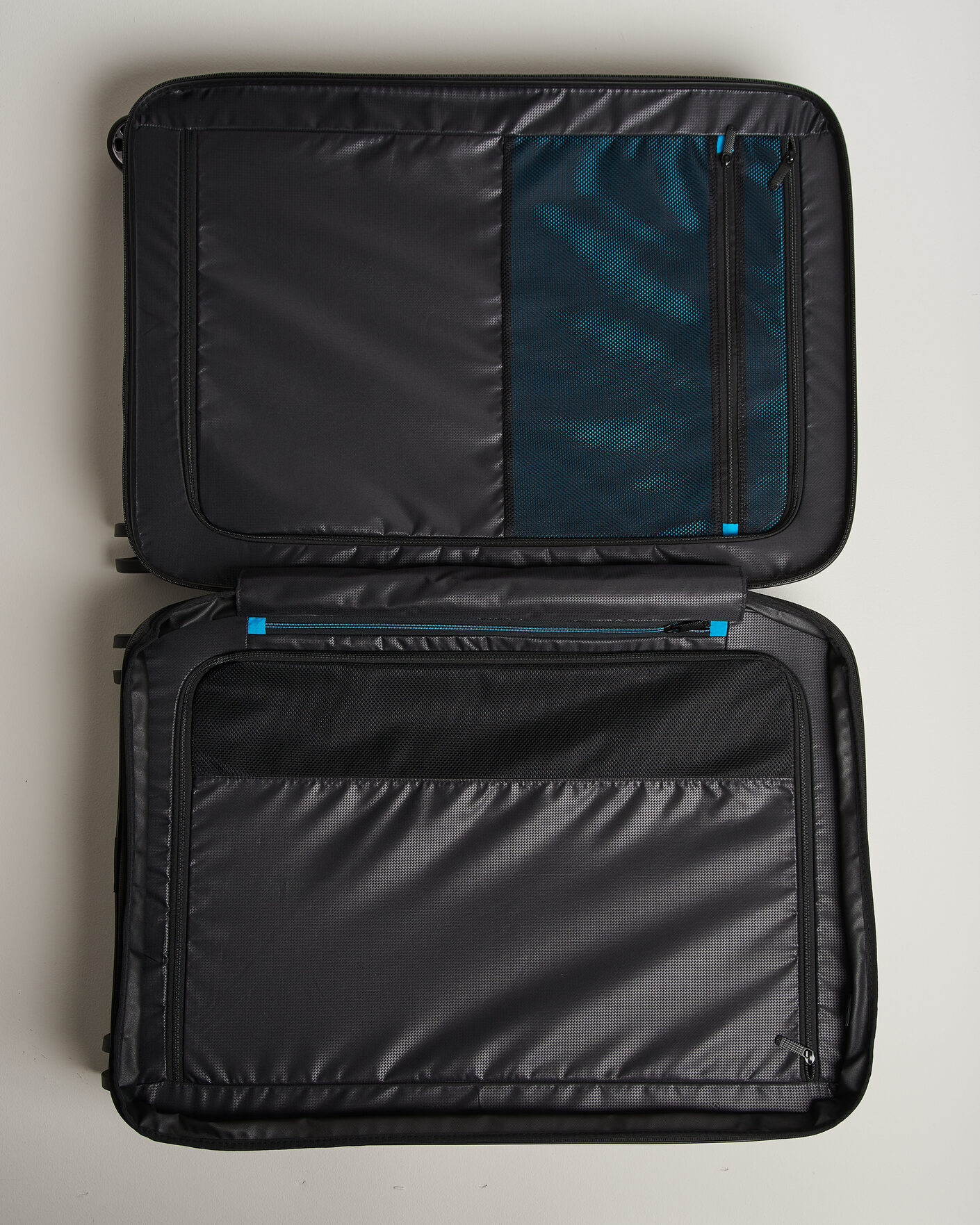 Men | Bags | Samsonite | Nexis Spinner Check-In Onyx Black