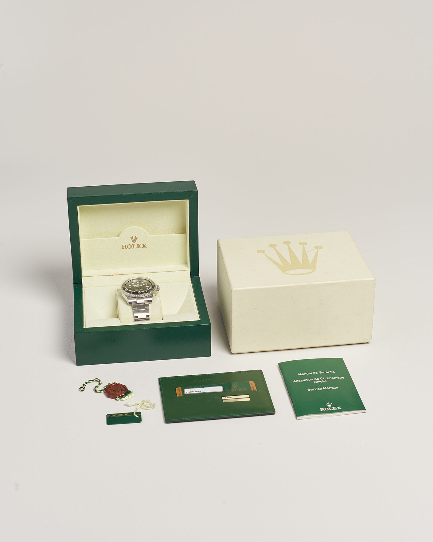 Men | Pre-Owned & Vintage Watches | Rolex Pre-Owned | Submariner No date