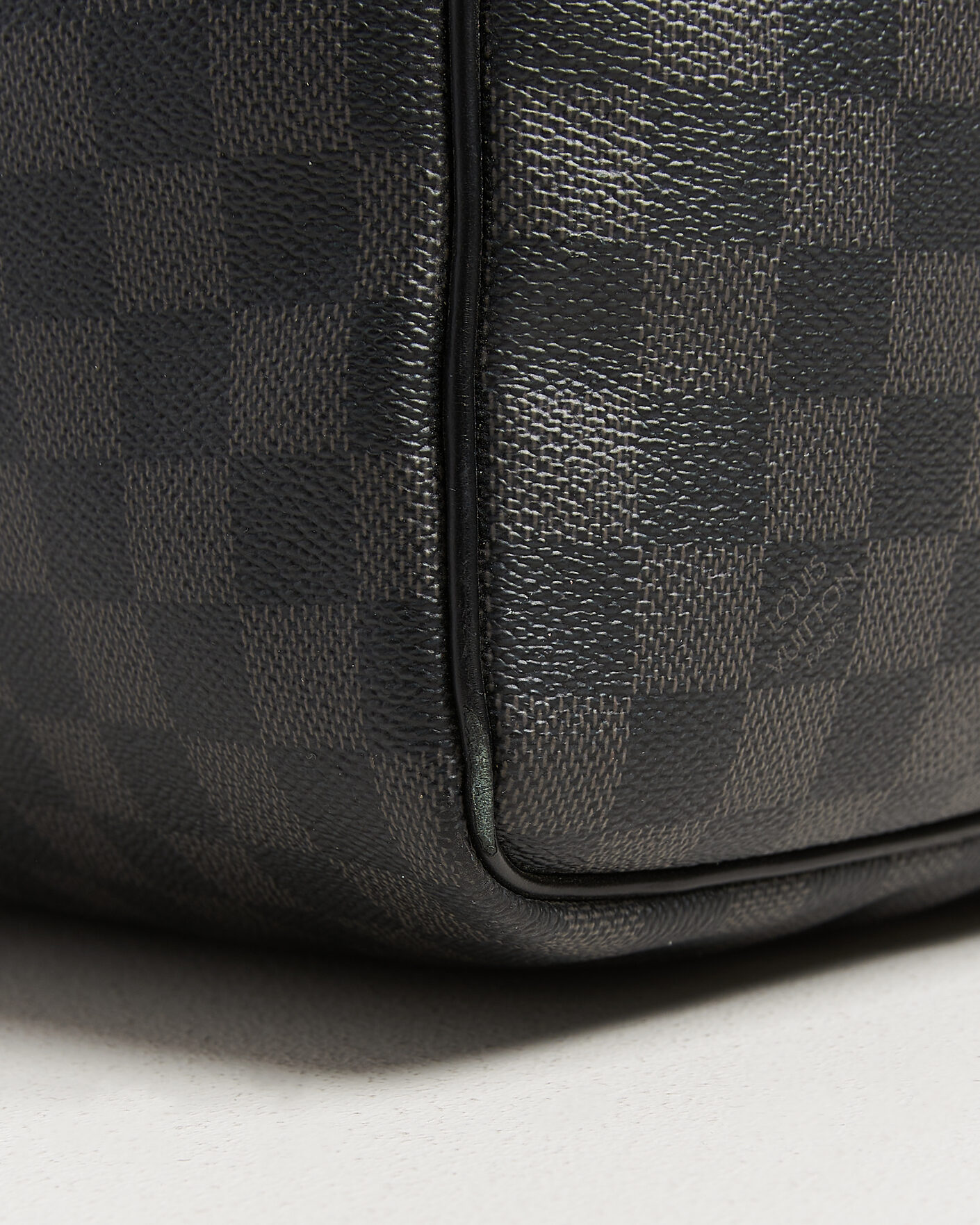 Men | Pre-Owned & Vintage Bags | Louis Vuitton Pre-Owned | Keepall 55 Bandouliére Damier Graphite