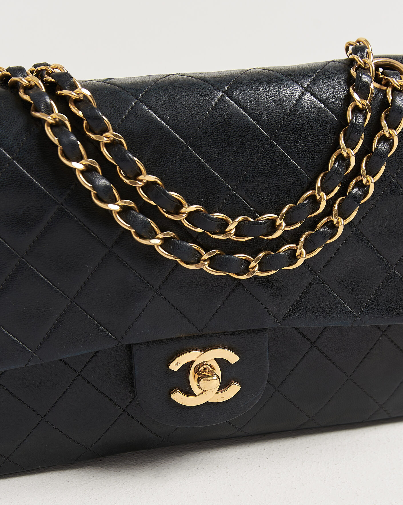 Men | Pre-Owned & Vintage Bags | Chanel Pre-Owned | Classic Medium Double Flap Bag Black