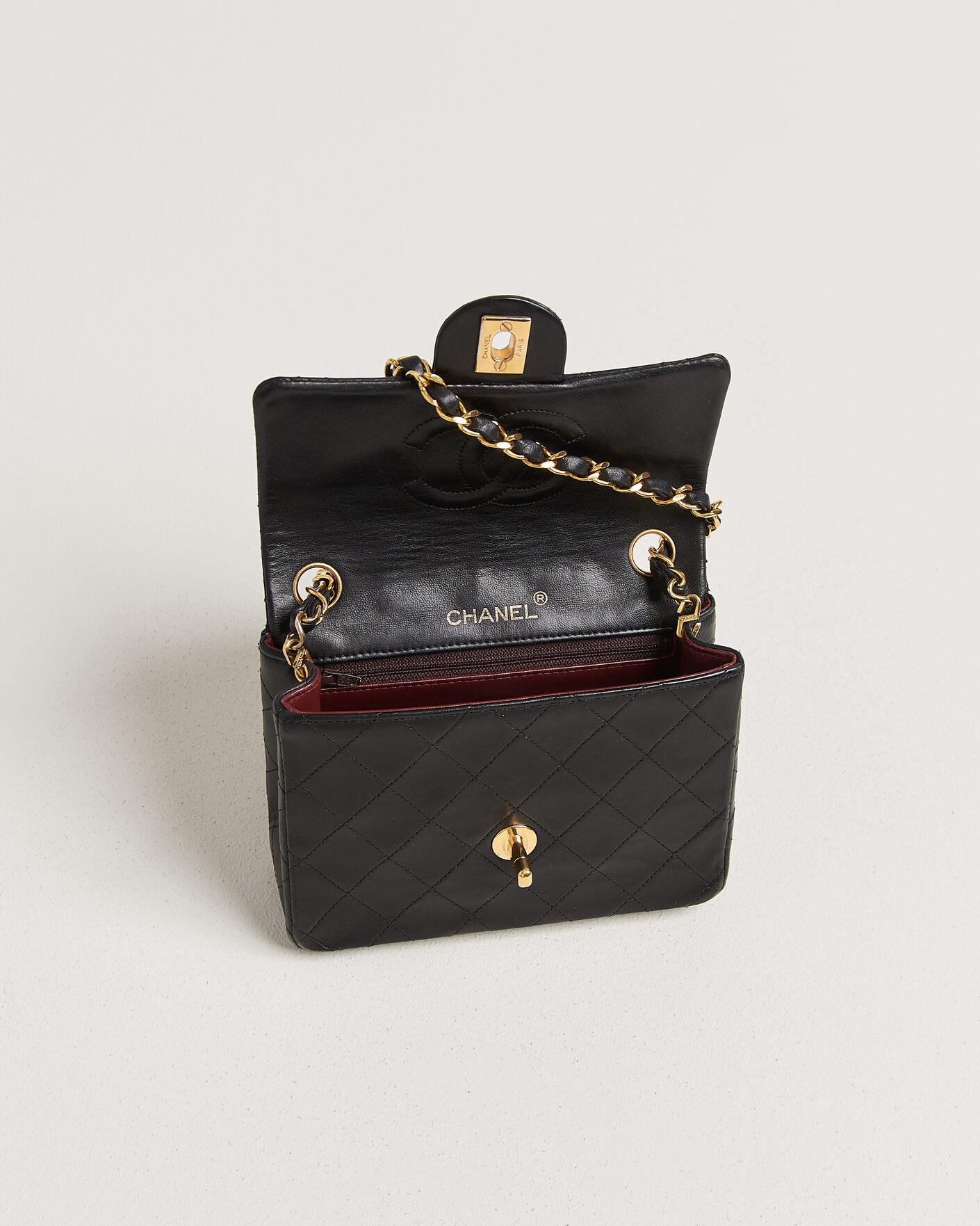 Men | Chanel Pre-Owned Classic Mini Single Flap Square Bag Black | Chanel Pre-Owned | Classic Mini Single Flap Square Bag Black