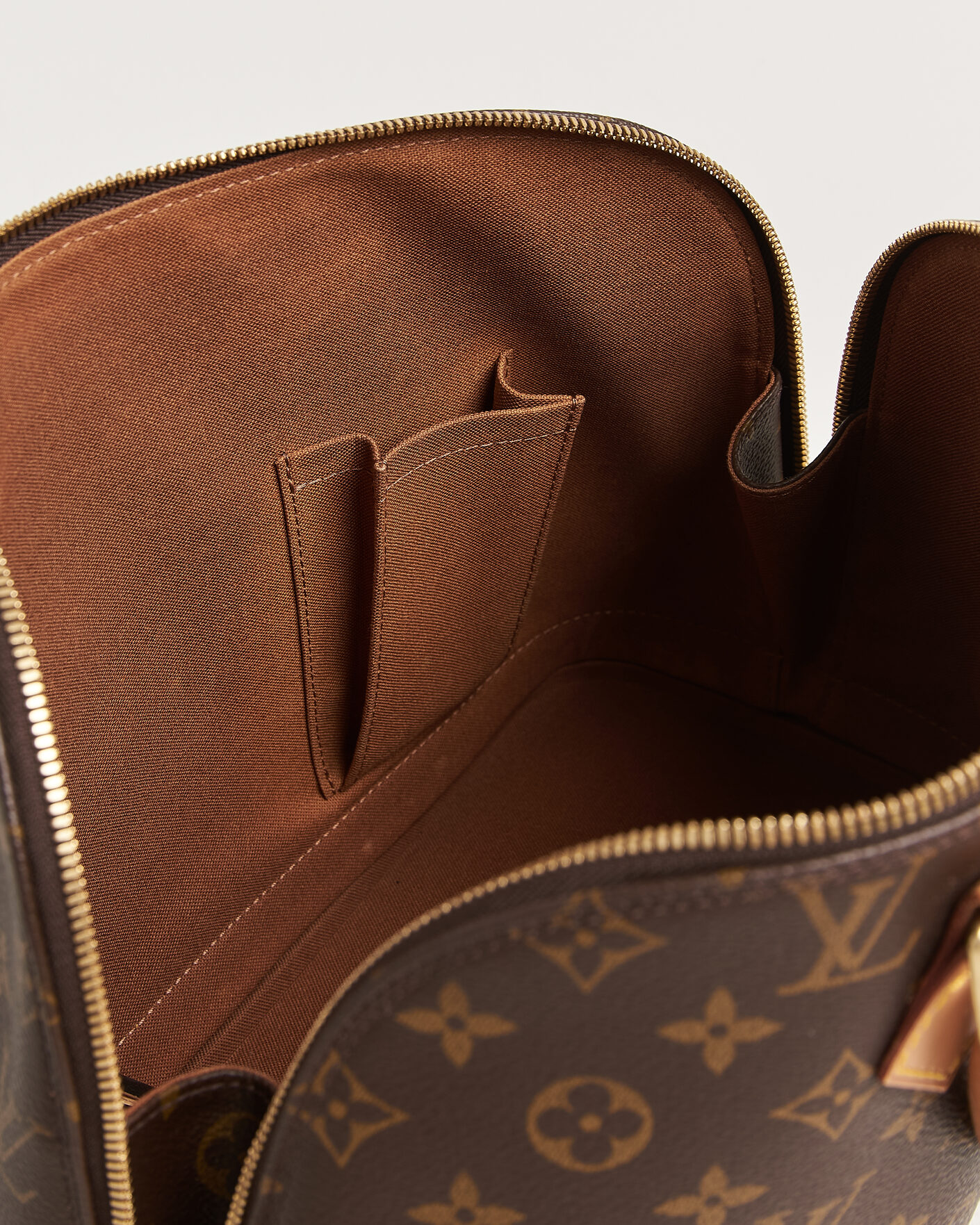 Men | Pre-Owned & Vintage Bags | Louis Vuitton Pre-Owned | Alma Bag PM Monogram