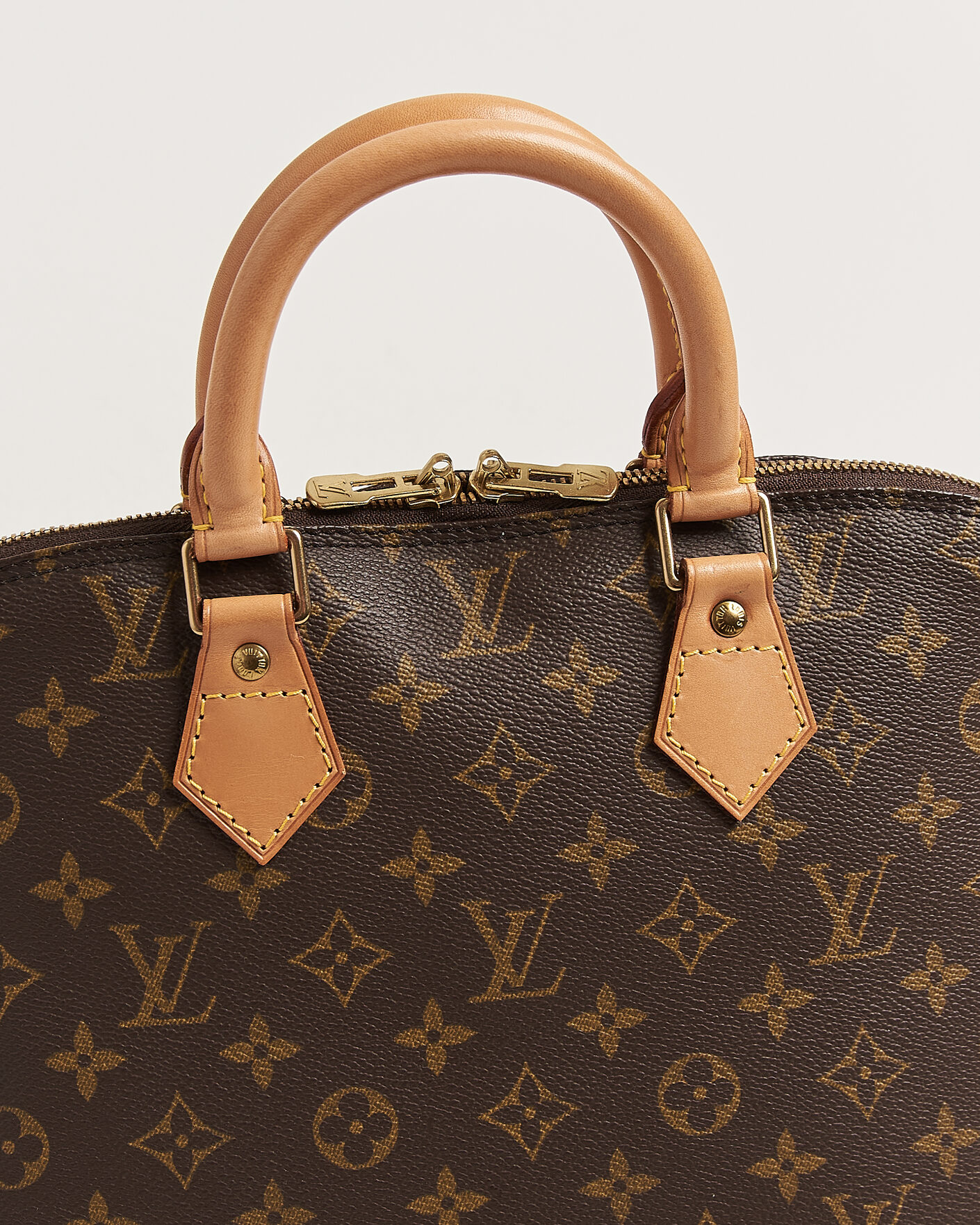 Men | Pre-Owned & Vintage Bags | Louis Vuitton Pre-Owned | Alma Bag PM Monogram