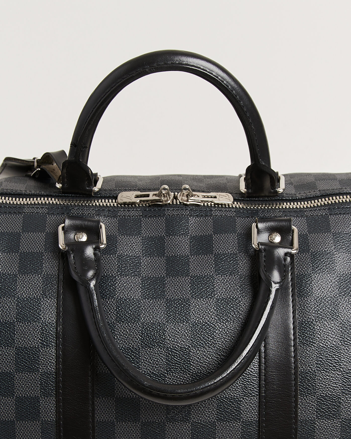 Men | Pre-Owned & Vintage Bags | Louis Vuitton Pre-Owned | Keepall 55 Bandouliére Damier Graphite