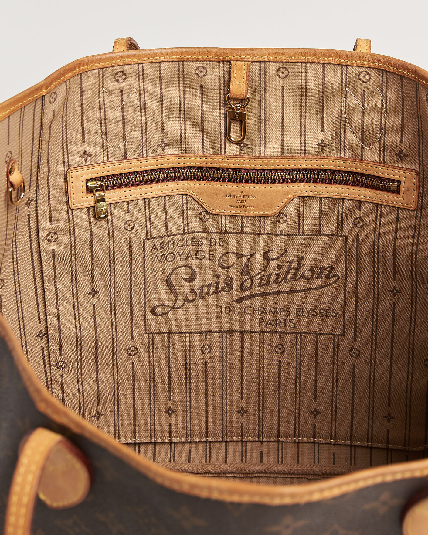 Men | Pre-Owned & Vintage Bags | Louis Vuitton Pre-Owned | Neverfull GM Monogram