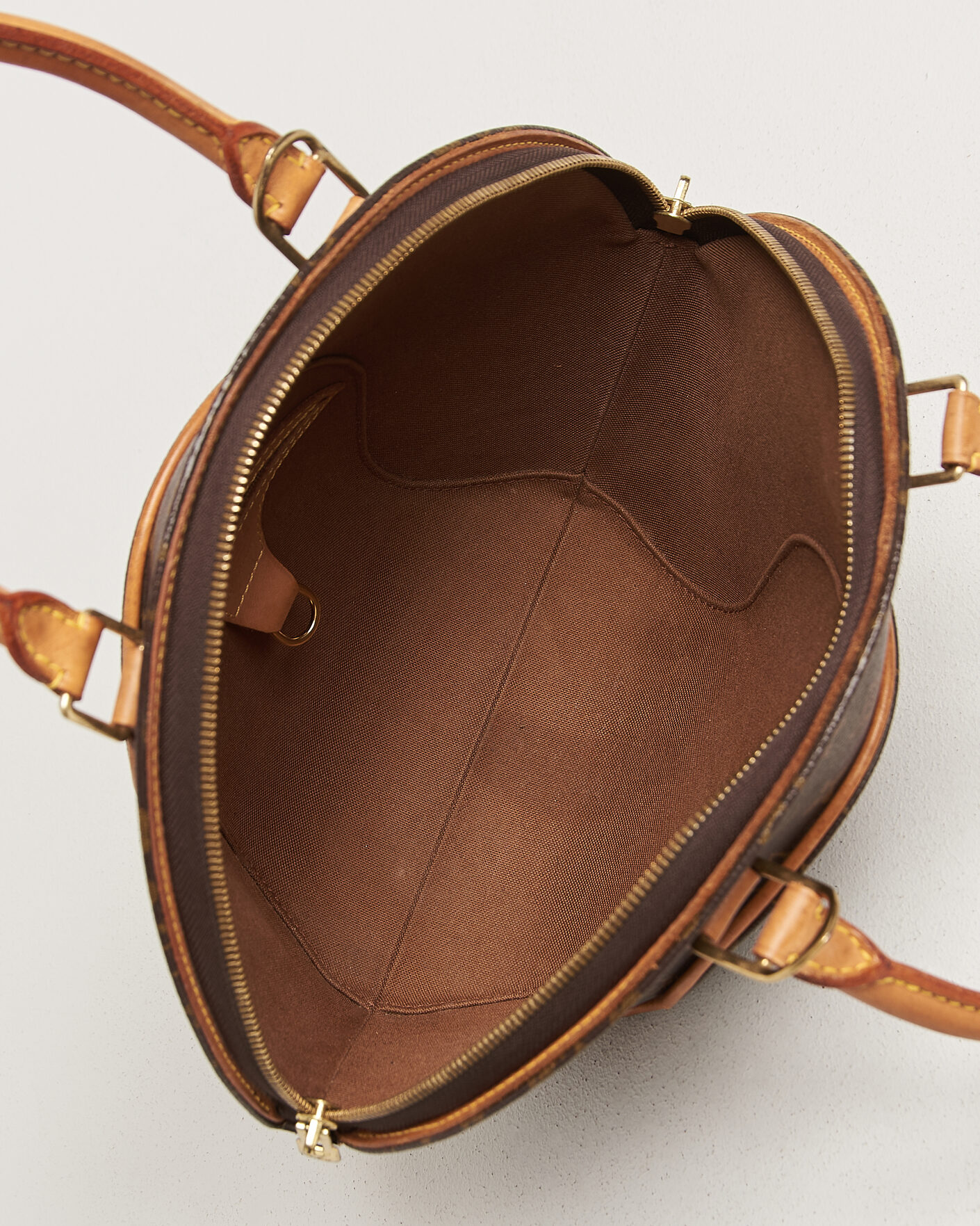 Men | Pre-Owned & Vintage Bags | Louis Vuitton Pre-Owned | Ellipse PM Bag Monogram