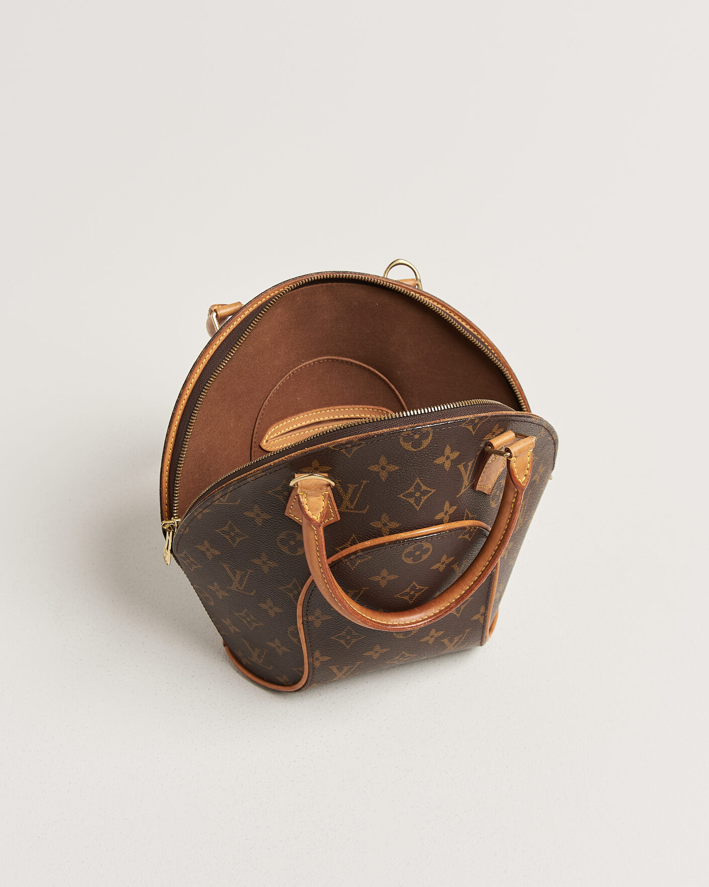 Men | Pre-Owned & Vintage Bags | Louis Vuitton Pre-Owned | Ellipse PM Bag Monogram