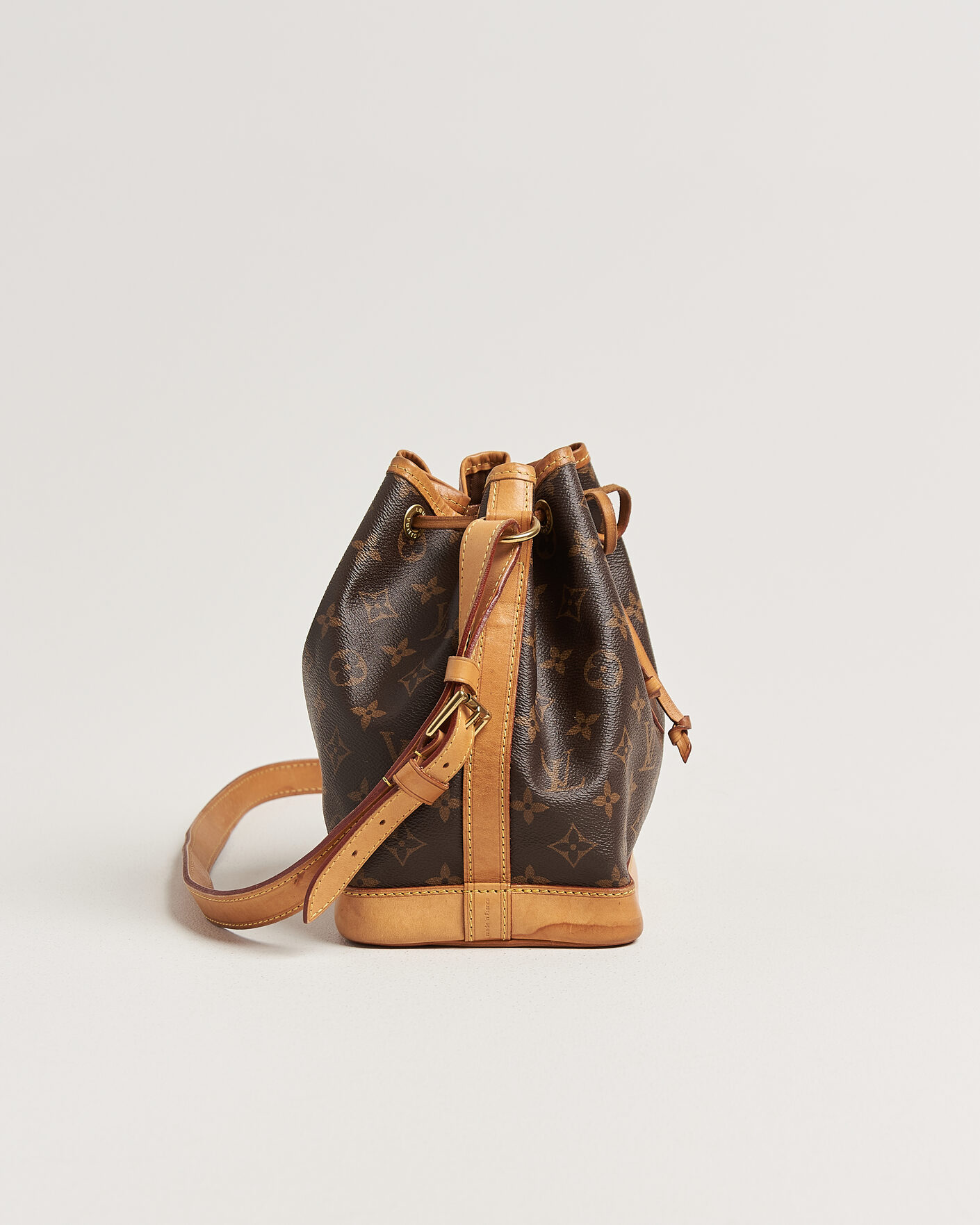 Men | Pre-Owned & Vintage Bags | Louis Vuitton Pre-Owned | Noé BB Monogram