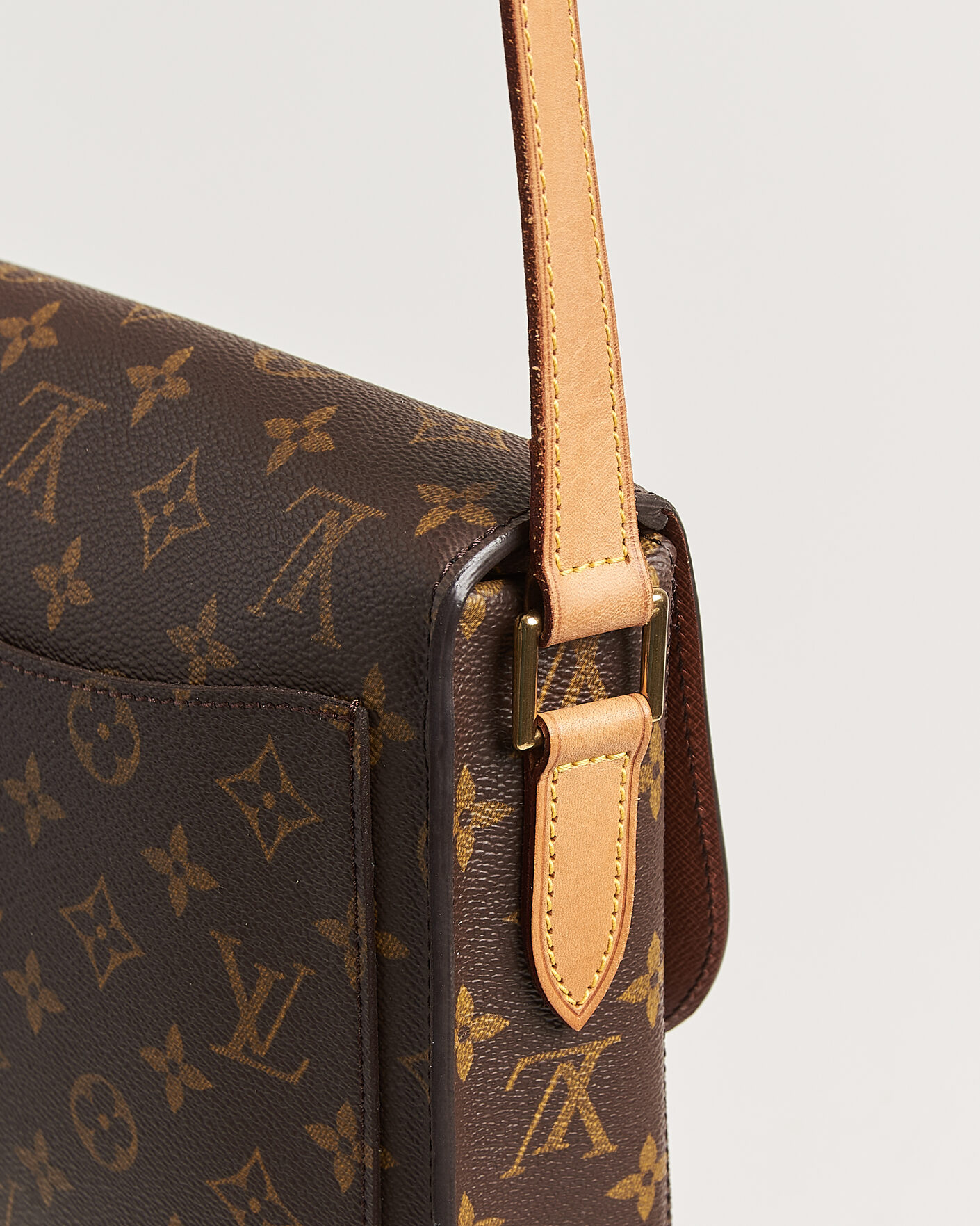 Men | Pre-Owned & Vintage Bags | Louis Vuitton Pre-Owned | Saint Cloud GM Bag Monogram