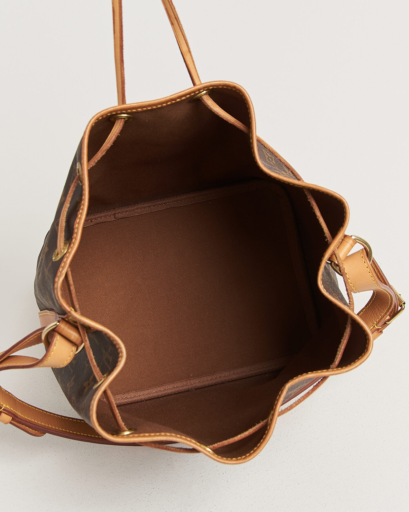 Men | Pre-Owned & Vintage Bags | Louis Vuitton Pre-Owned | Petit Noé Monogram