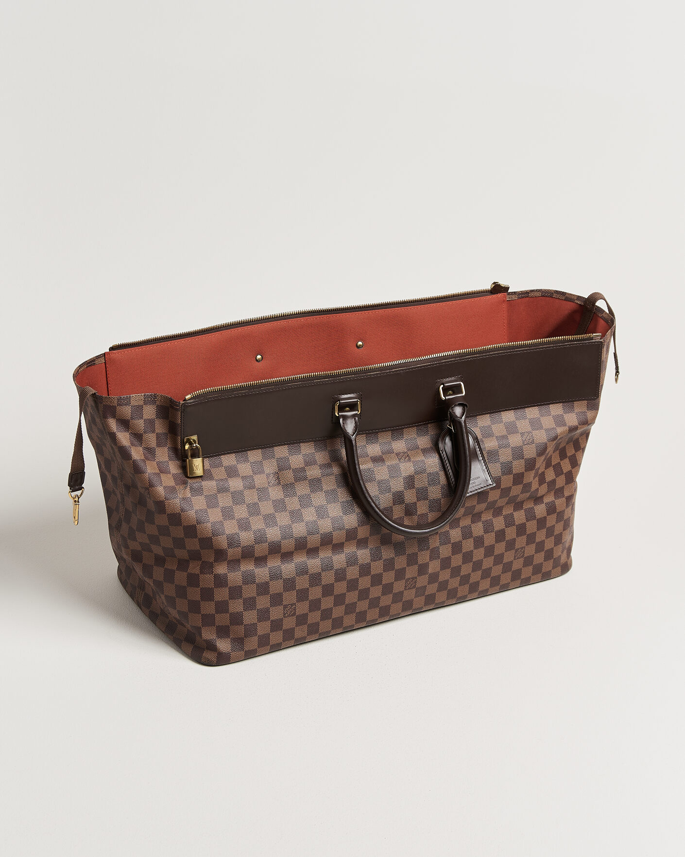 Men | Pre-Owned & Vintage Bags | Louis Vuitton Pre-Owned | Greenwich GM Travel Bag Damier Ebene