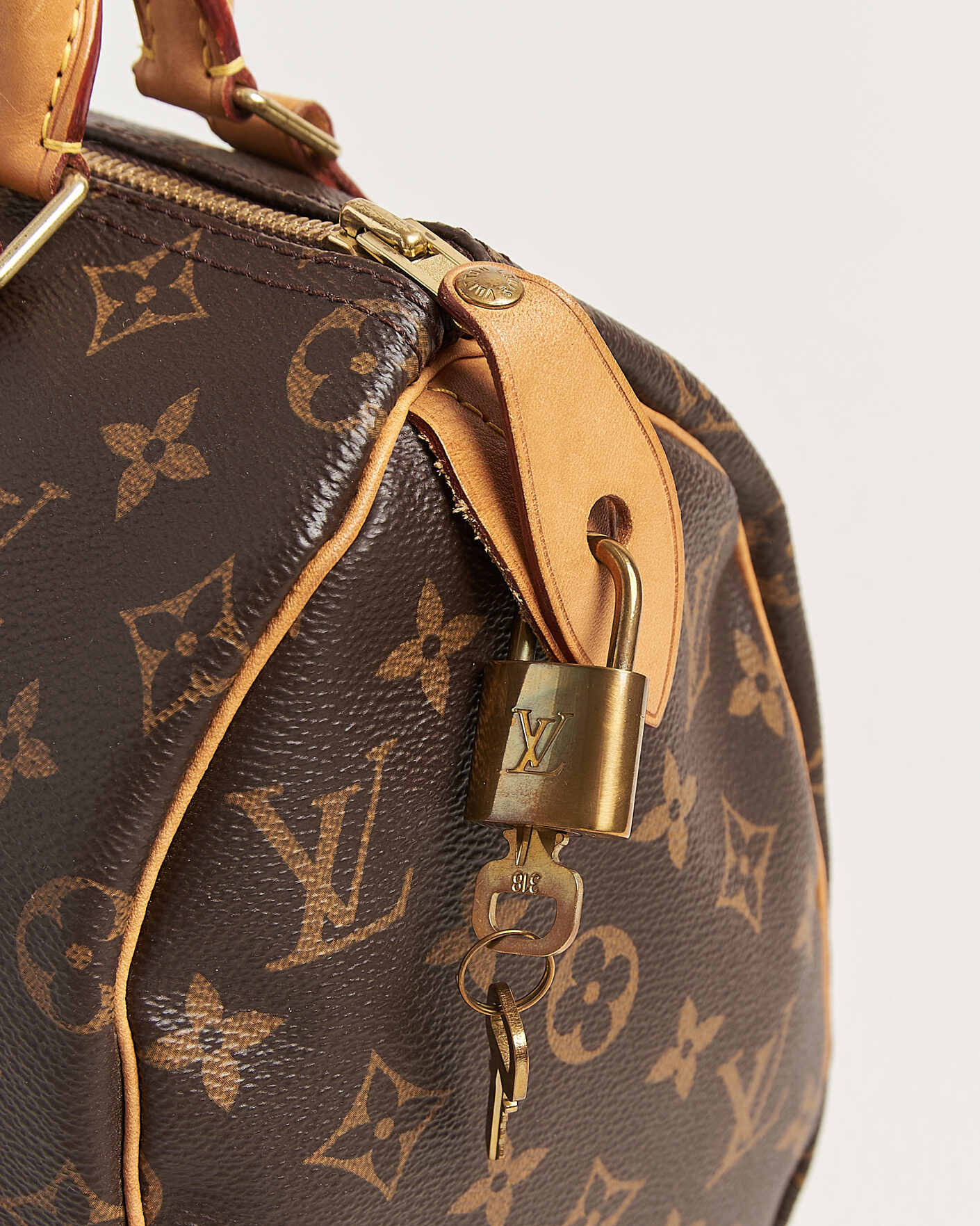 Men | Pre-Owned & Vintage Bags | Louis Vuitton Pre-Owned | Speedy 25 Monogram