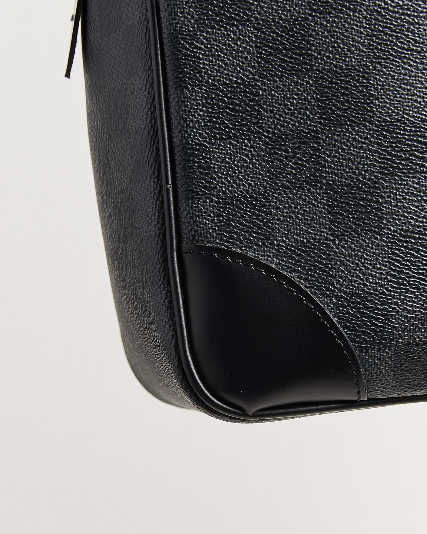 Men | Pre-Owned & Vintage Bags | Louis Vuitton Pre-Owned | Porte Documents Voyage Damier Graphite