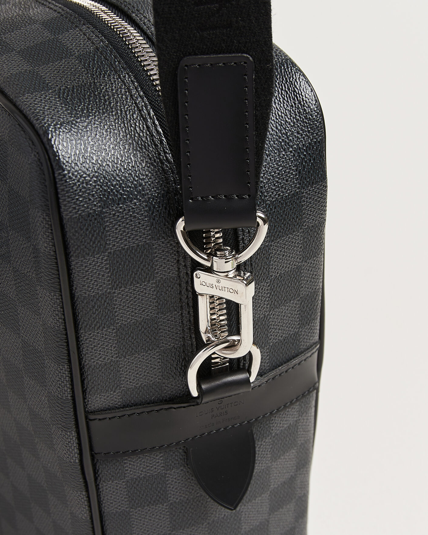 Men | Pre-Owned & Vintage Bags | Louis Vuitton Pre-Owned | Porte Documents Voyage Damier Graphite